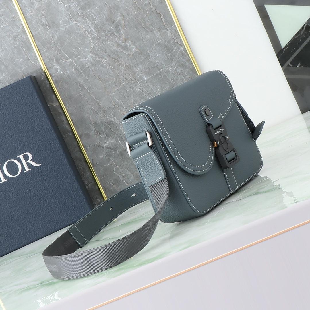 Dior Counter Dana Derisi Çapraz Askılı Omuz Çantası - Glimmer of Luxury