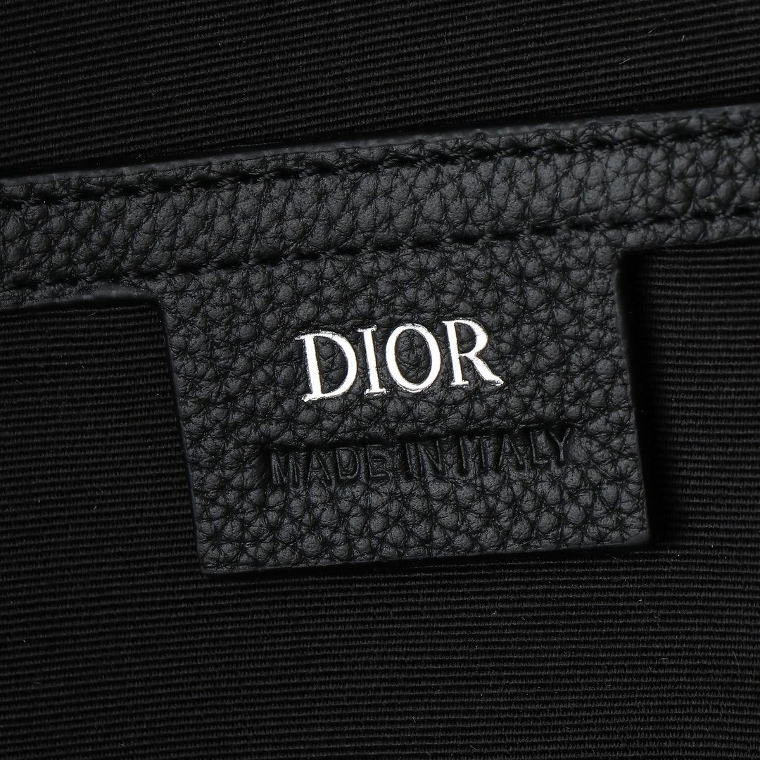 Dior Counter Dana Derisi Erkek Sırt Çantası - Glimmer of Luxury