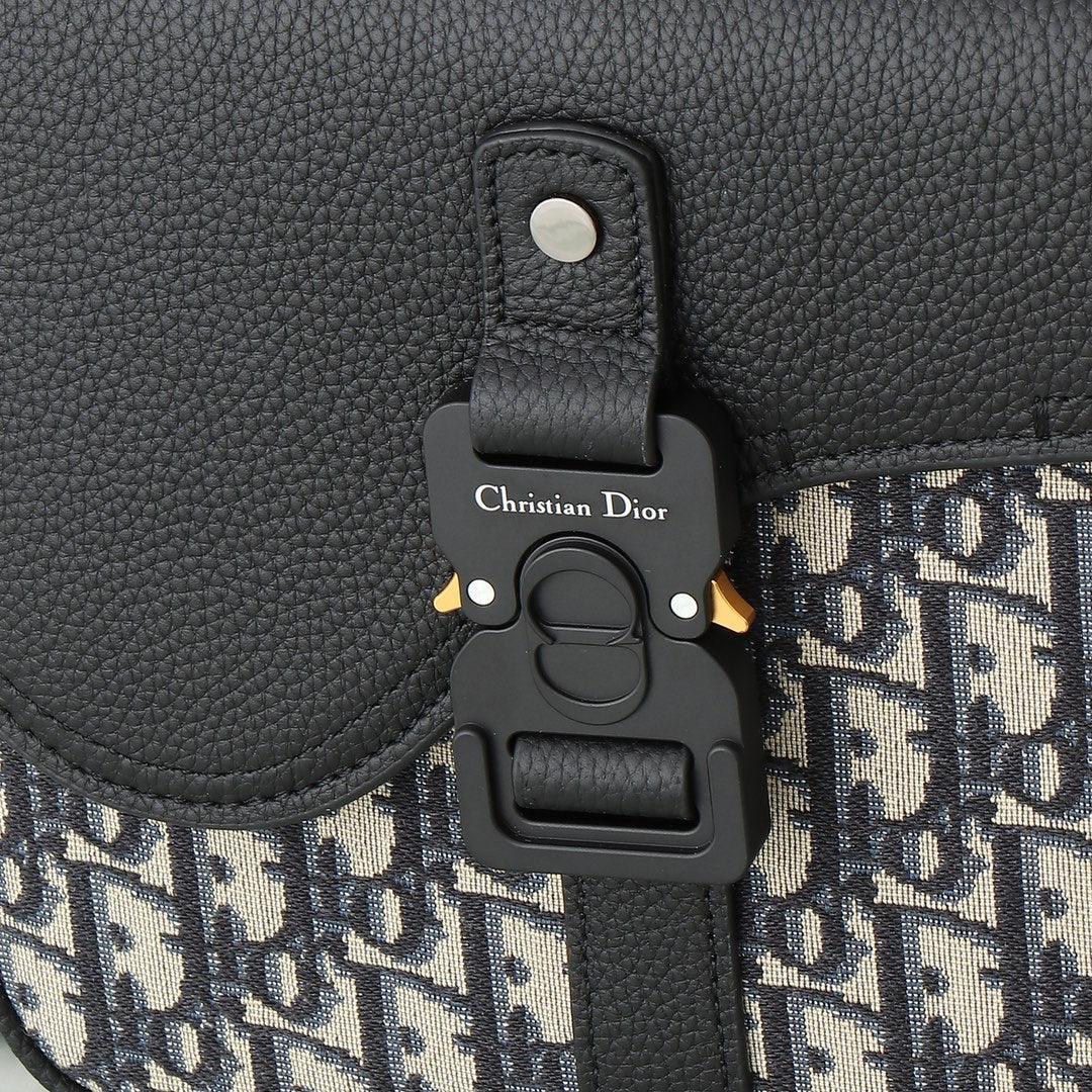 Dior Counter Dana Derisi Erkek Sırt Çantası - Glimmer of Luxury