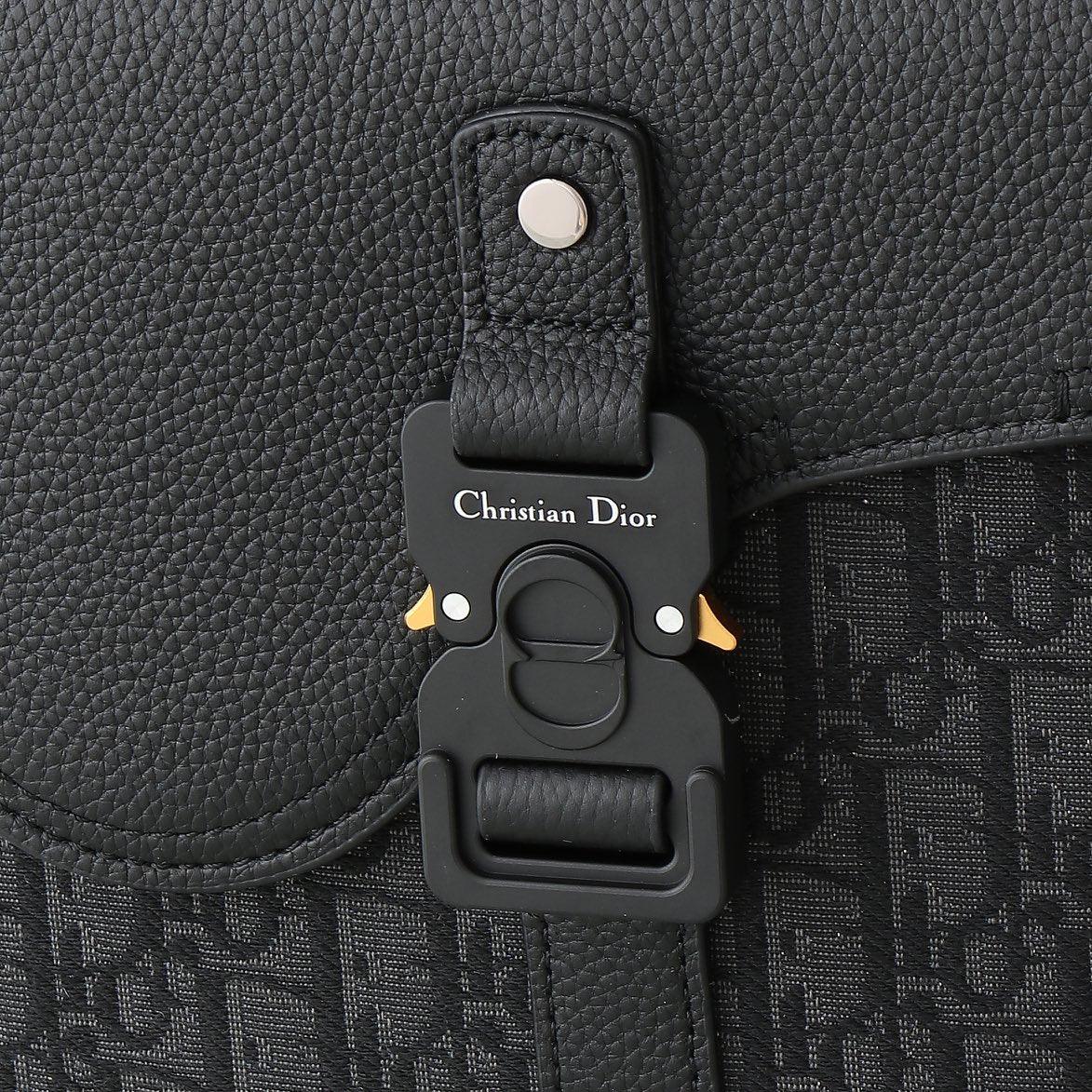 Dior Counter Dana Derisi Erkek Sırt Çantası - Glimmer of Luxury