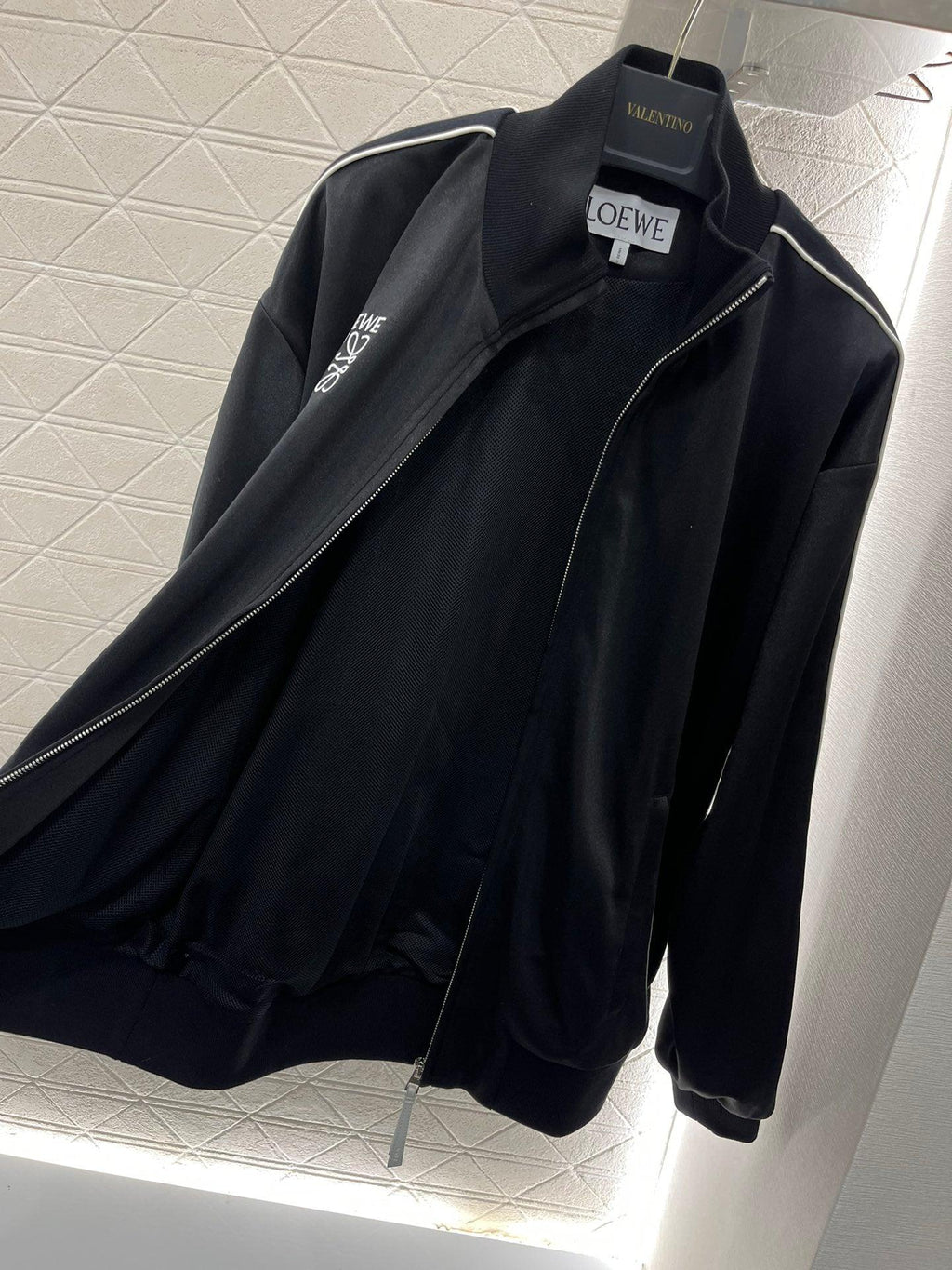 Loewe 2024 Kurdele İşlemeli Gündelik Spor Takım - Glimmer of Luxury