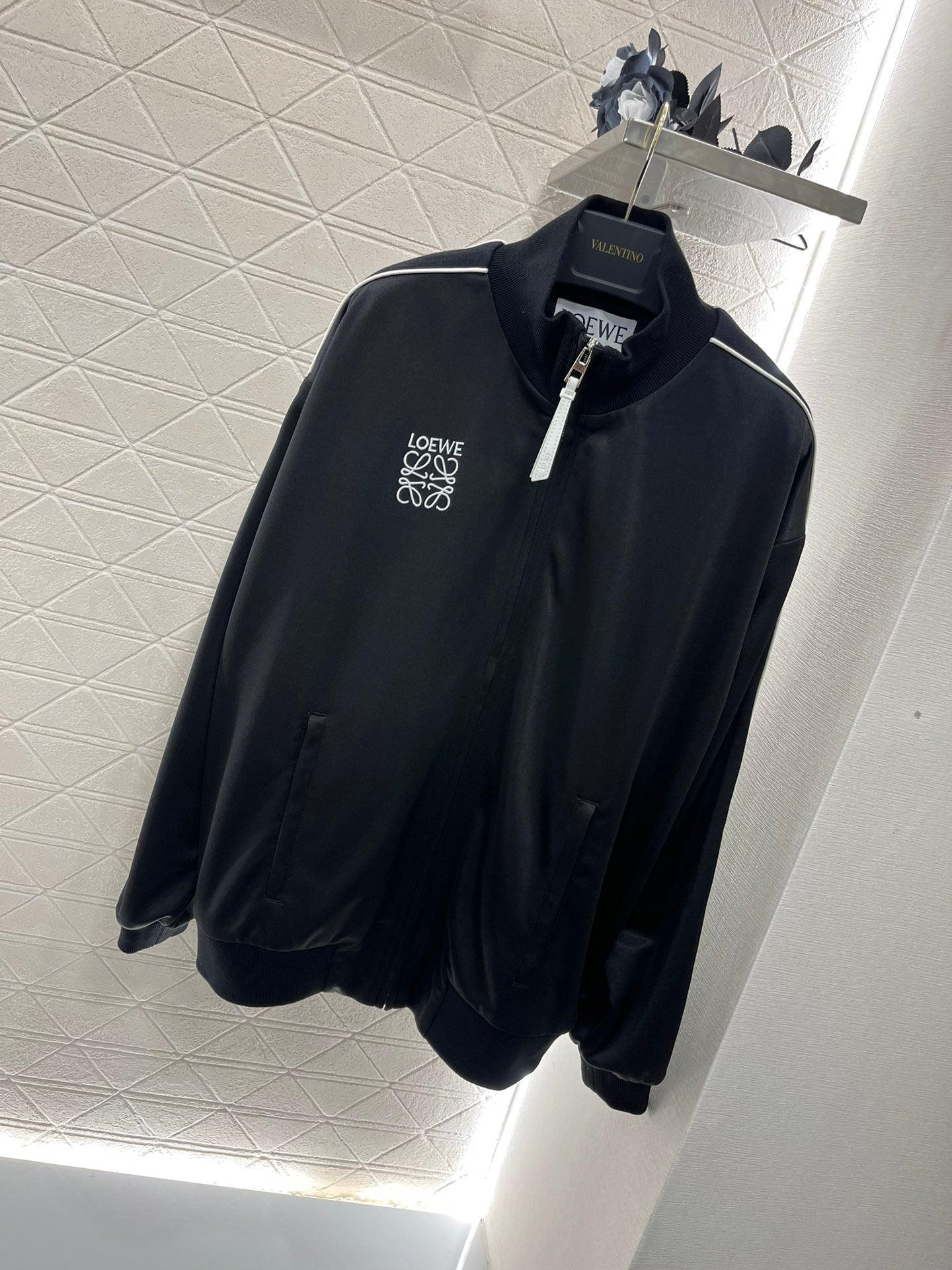 Loewe 2024 Kurdele İşlemeli Gündelik Spor Takım - Glimmer of Luxury