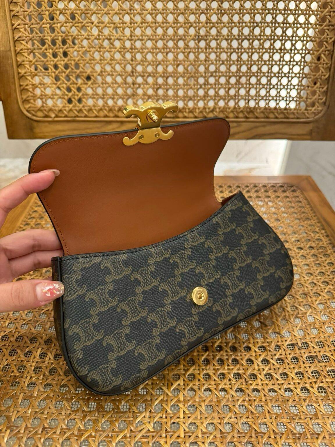 Celine Triomphe Claude Monogram Kanvas Çanta - Glimmer of Luxury