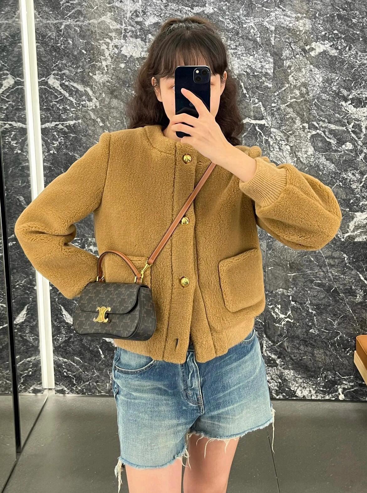 Celine Triomphe Claude Monogram Kanvas Çanta - Glimmer of Luxury