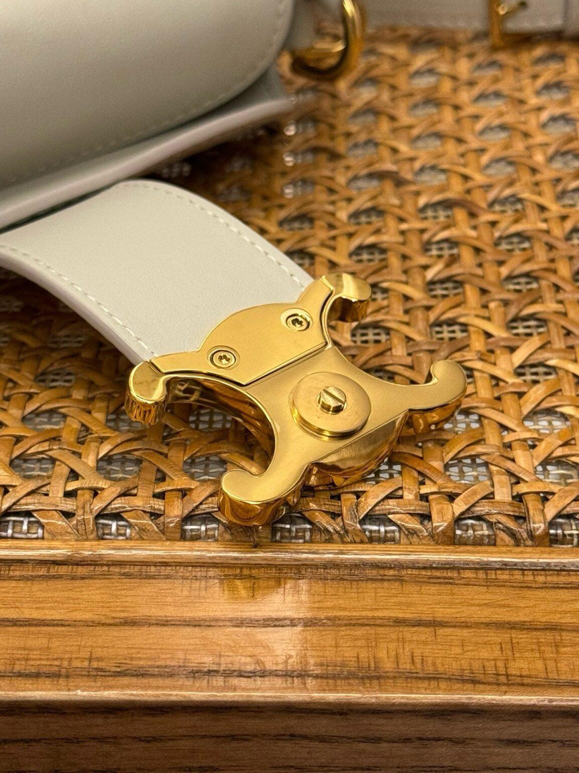 Celine Pürüzsüz Dana Derisinde Mini Bucket Triomphe - Glimmer of Luxury