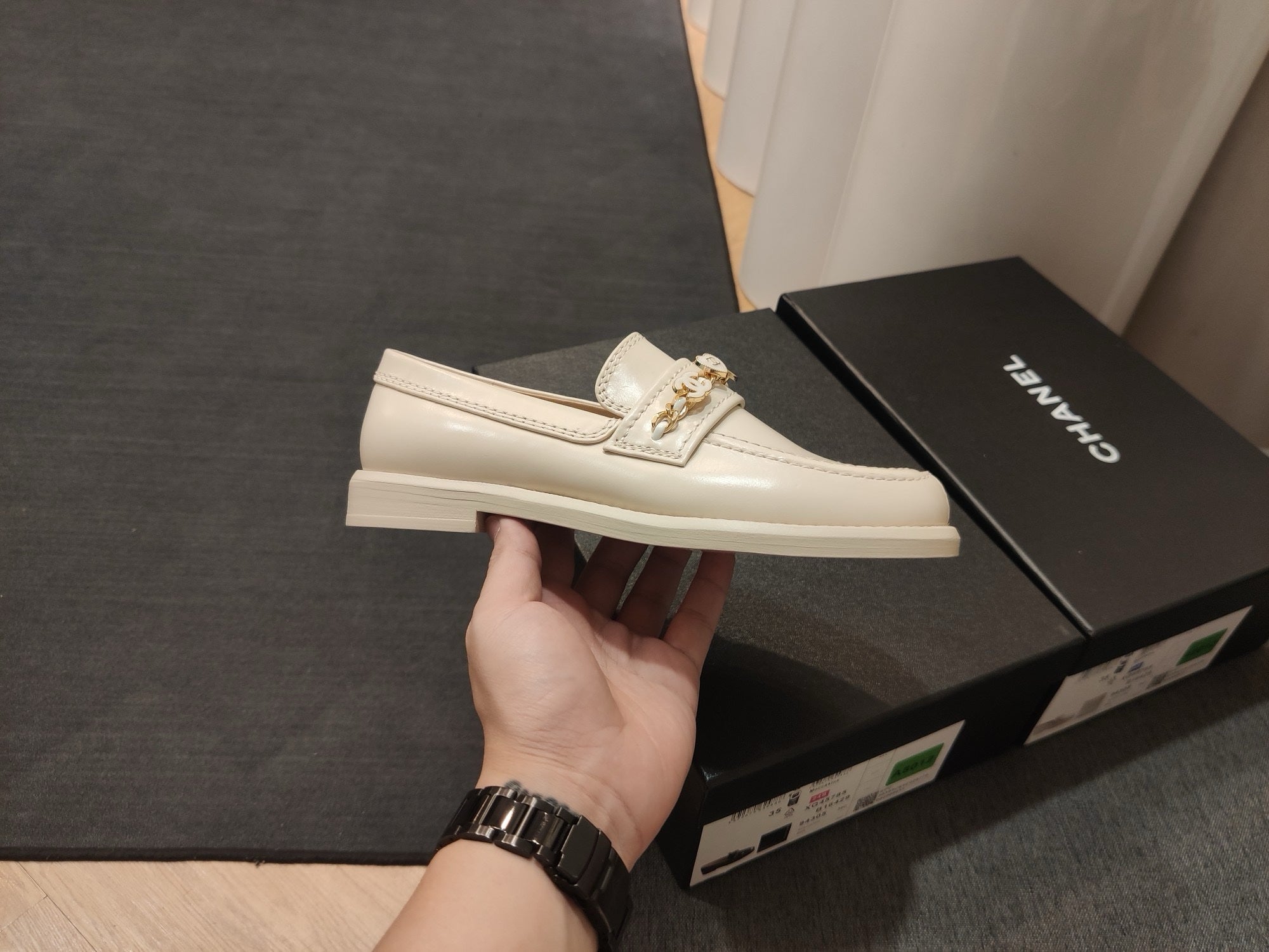 Chanel Mokasenler - Glimmer of Luxury