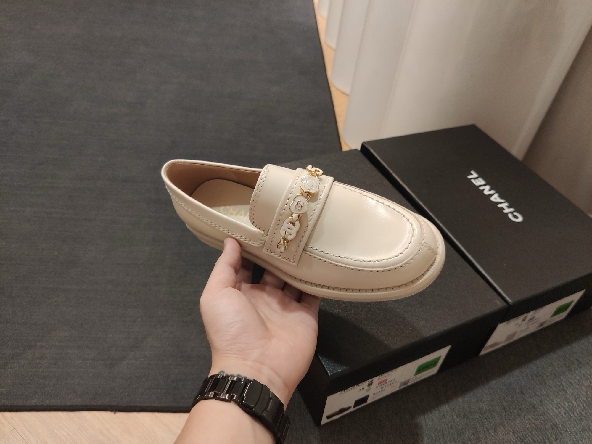 Chanel Mokasenler - Glimmer of Luxury