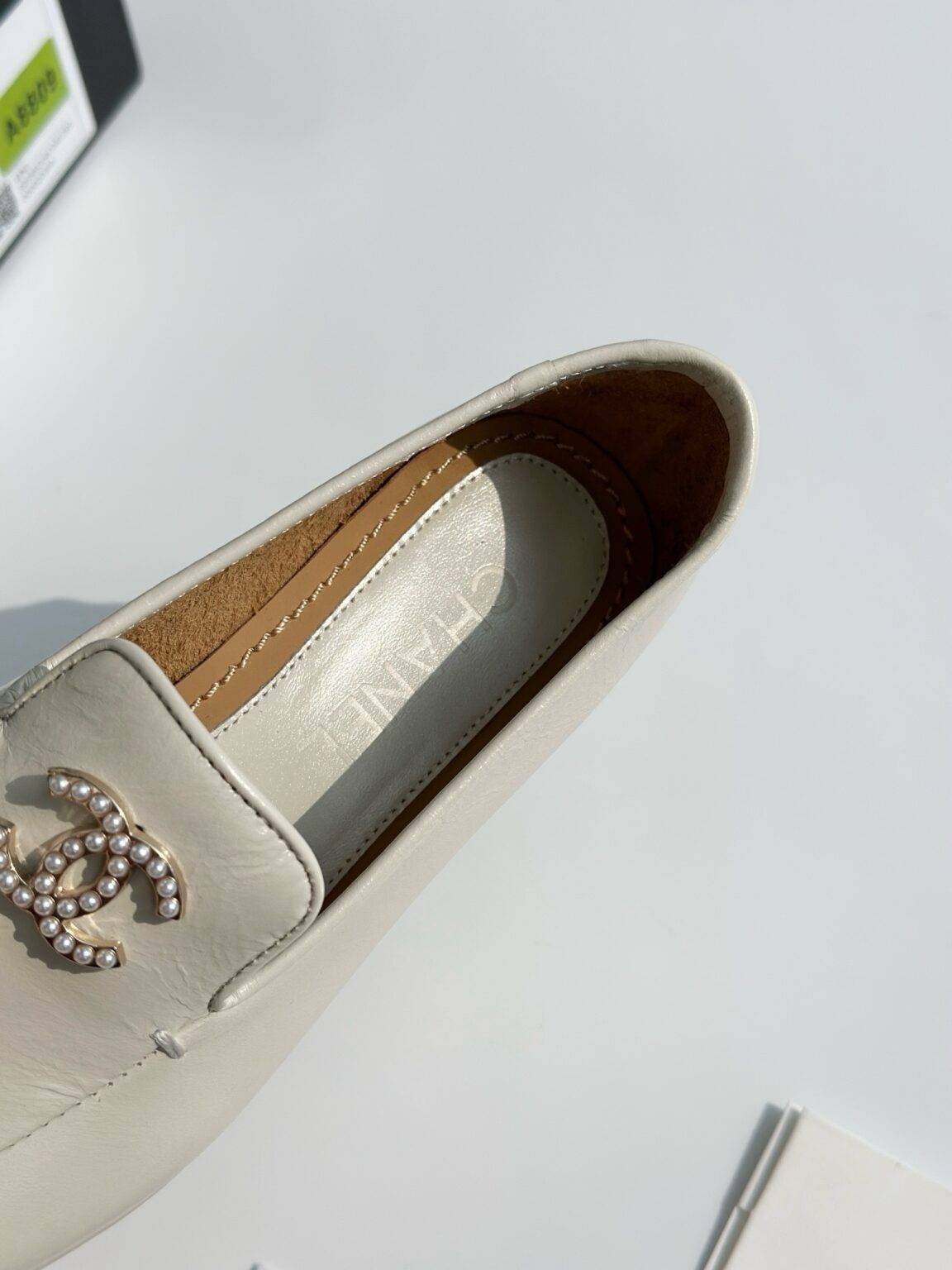 Chanel Topuksuz Ayakkabılar - Glimmer of Luxury