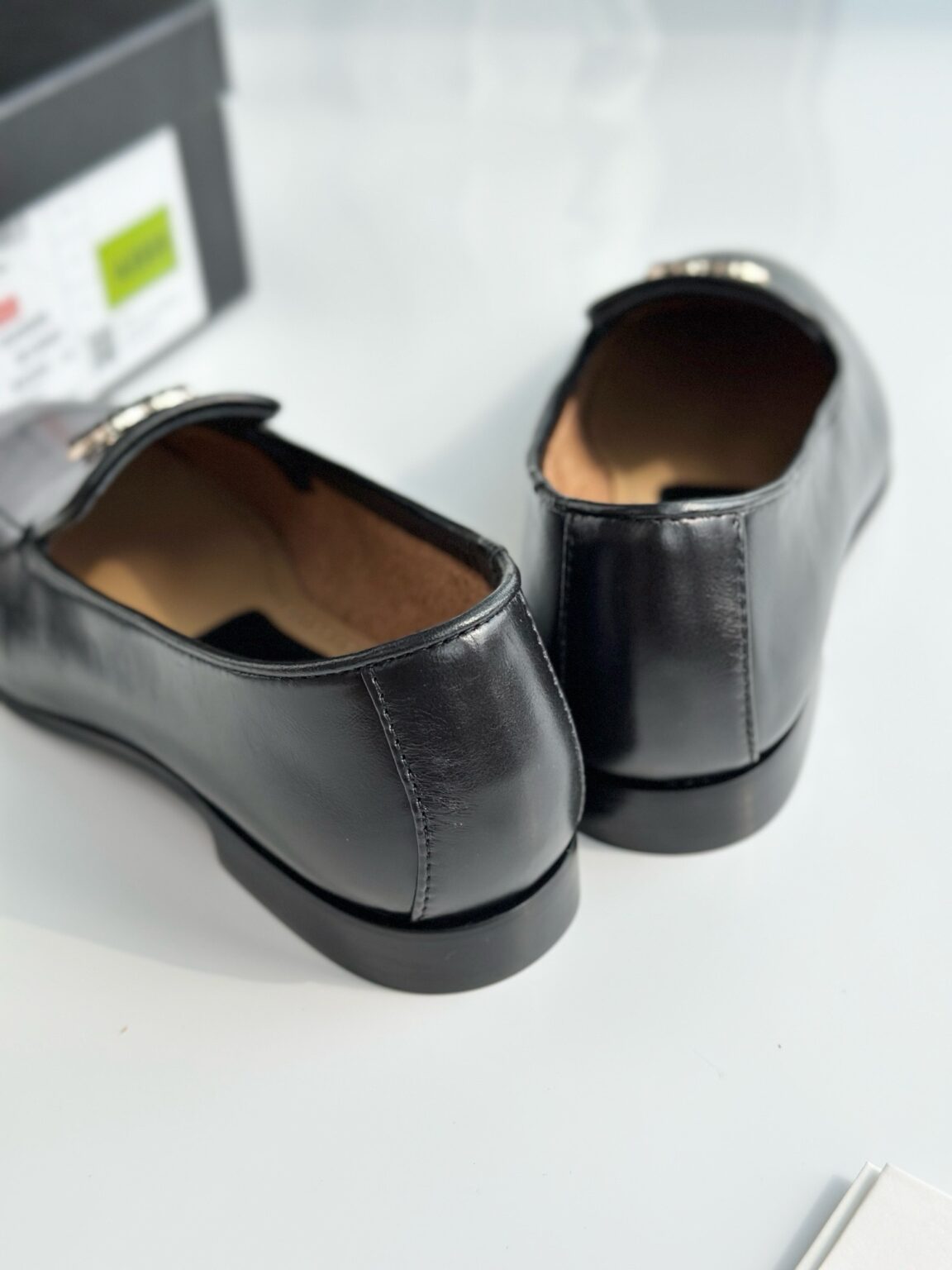 Chanel Topuksuz Ayakkabılar - Glimmer of Luxury