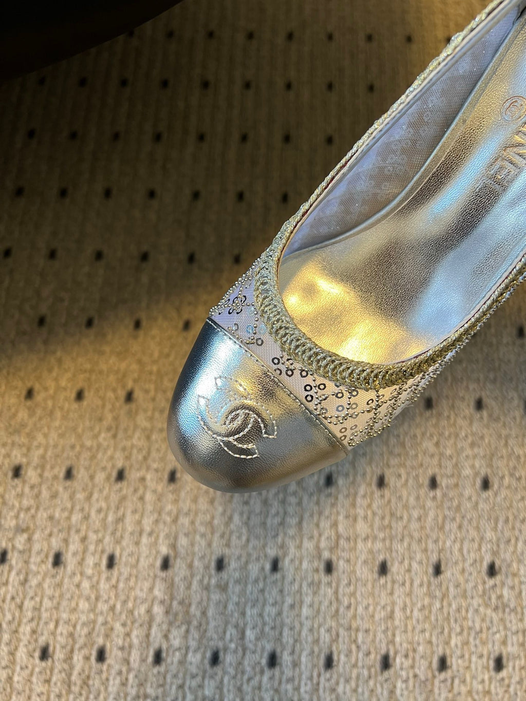 Chanel S26 Taş Süslemeli Babetler