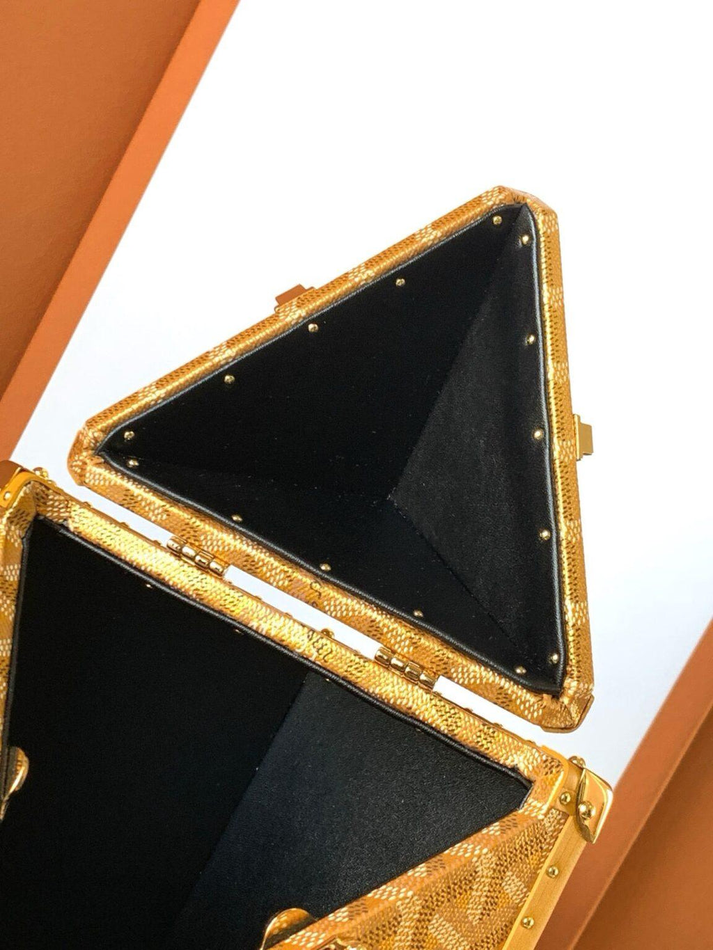 Goyard Dé Sandık Çantası - Glimmer of Luxury