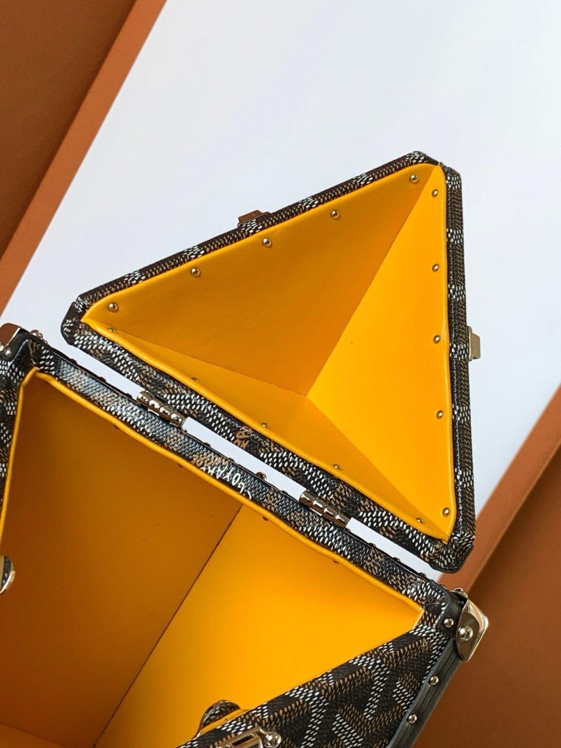 Goyard Dé Sandık Çantası - Glimmer of Luxury