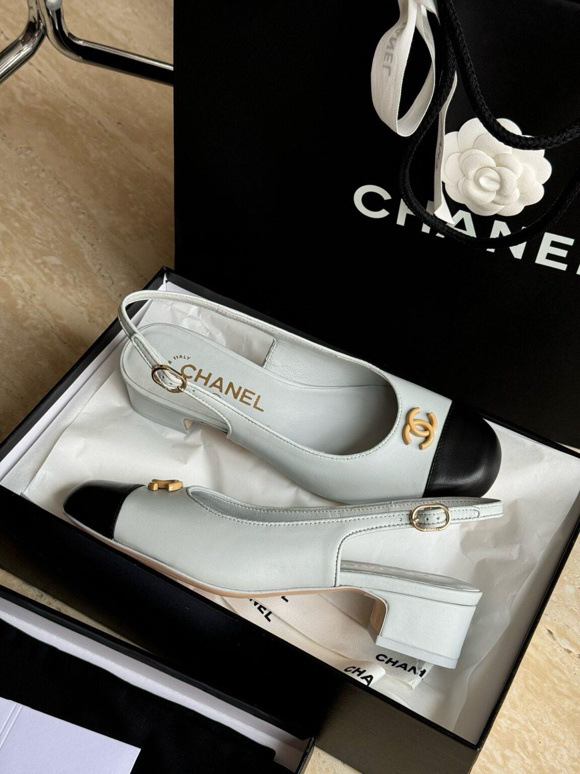 Chanel 2024 Yün ve Dana Derisi Arkadan Bağlamalı Ayakkabılar - Glimmer of Luxury