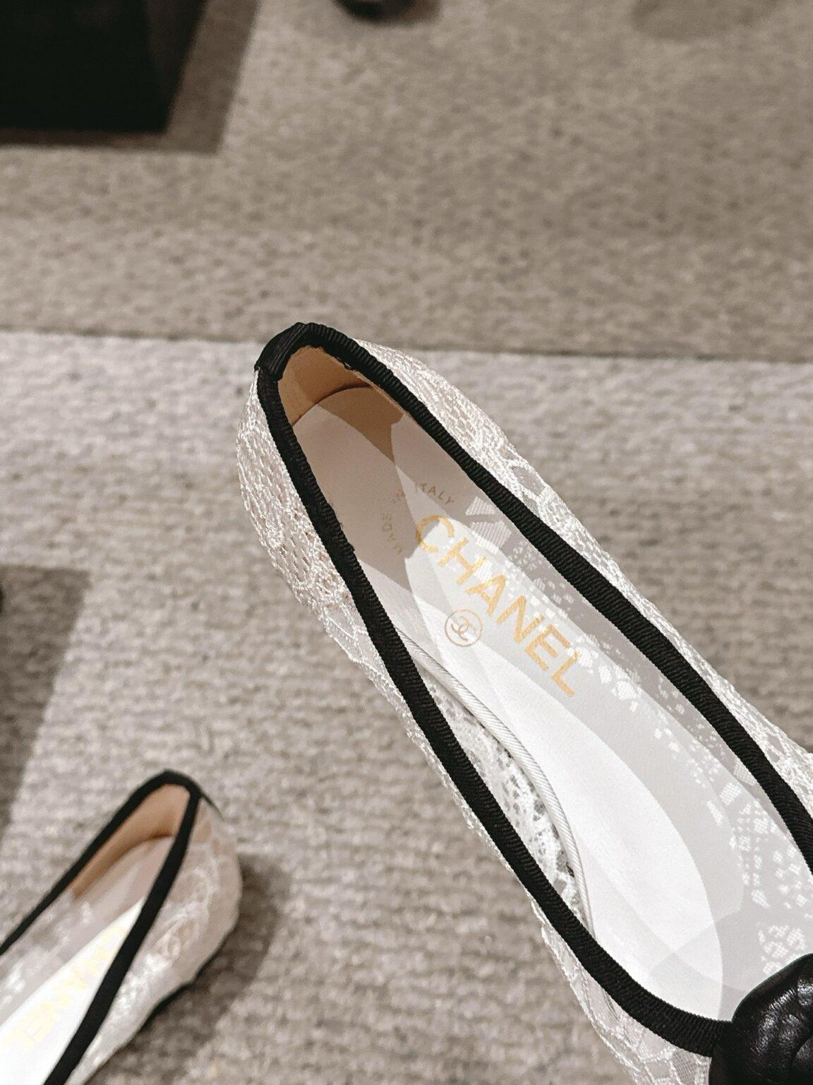 Chanel Dantel Deseneli Babet - Glimmer of Luxury