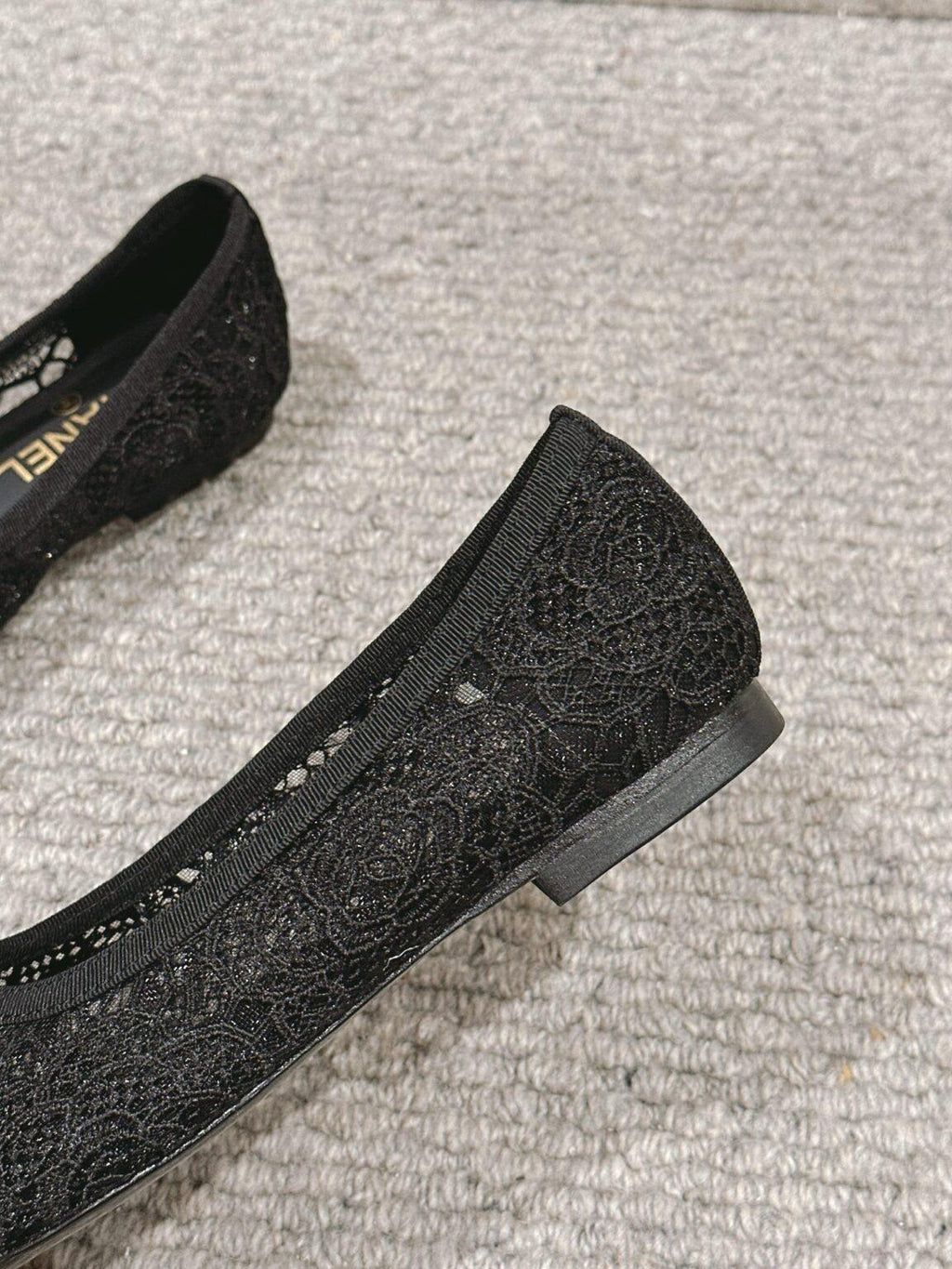 Chanel Dantel Deseneli Babet - Glimmer of Luxury