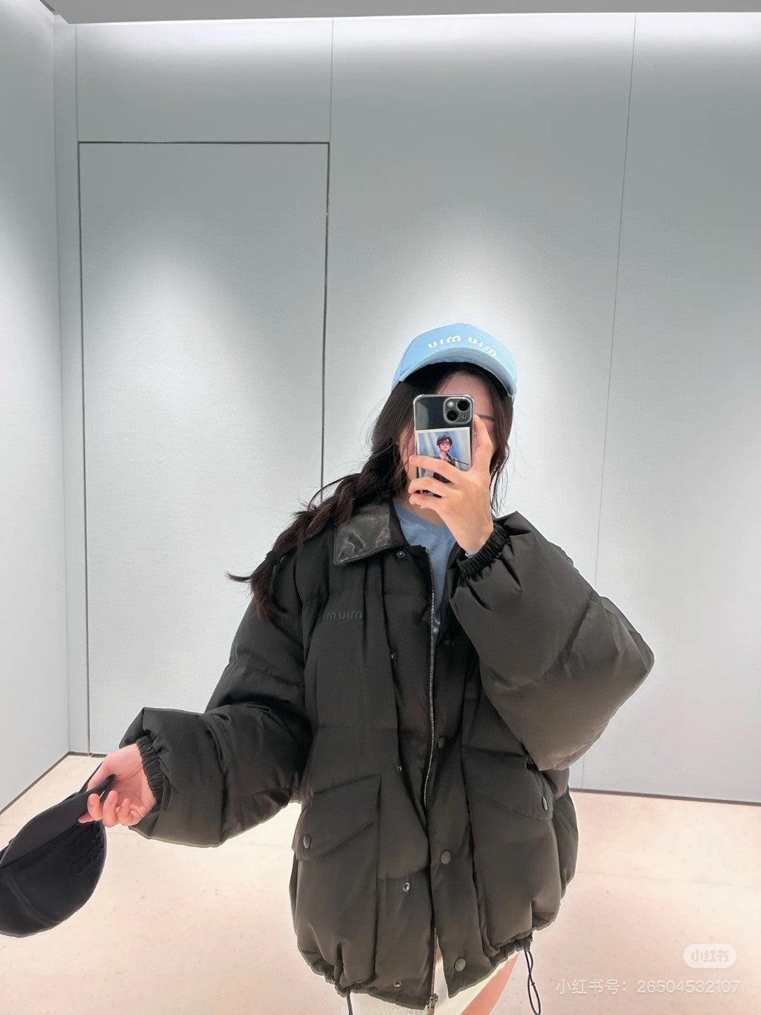 Miu Miu Kaz Tüyü Dolgulu Mont - Glimmer of Luxury