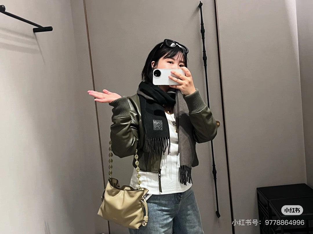 Loewe İplik Yaka Kuzu Derisi Ceket - Glimmer of Luxury