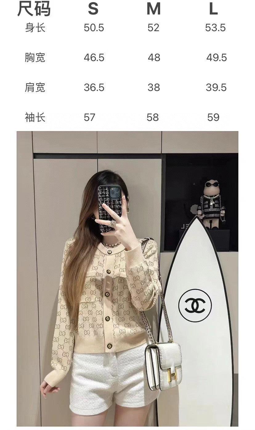 Gucci 2024 Yuvarlak Yakalı Hırka - Glimmer of Luxury