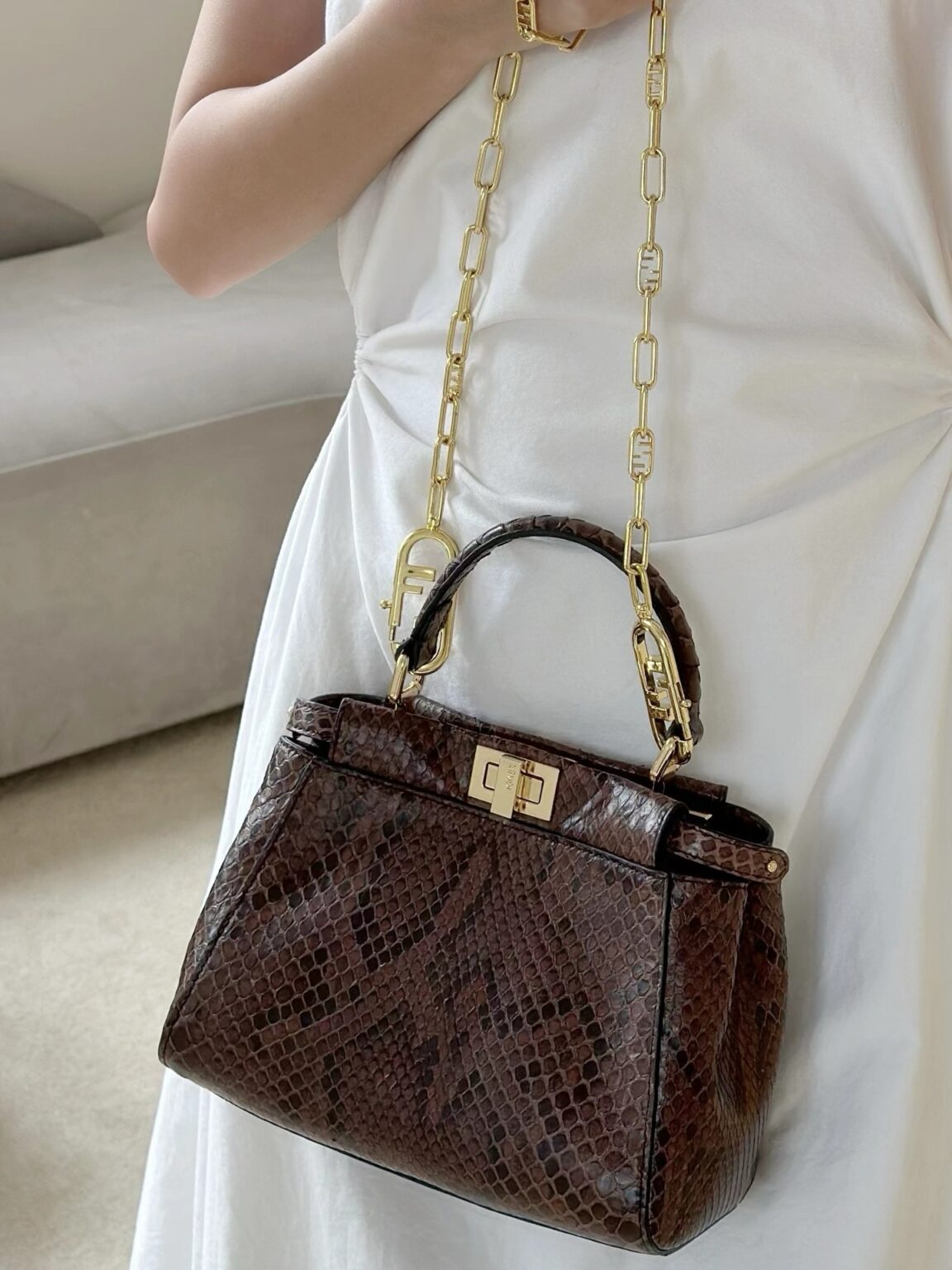 Fendi Peekaboo Mini Siyah Piton Deri Çanta - Glimmer of Luxury