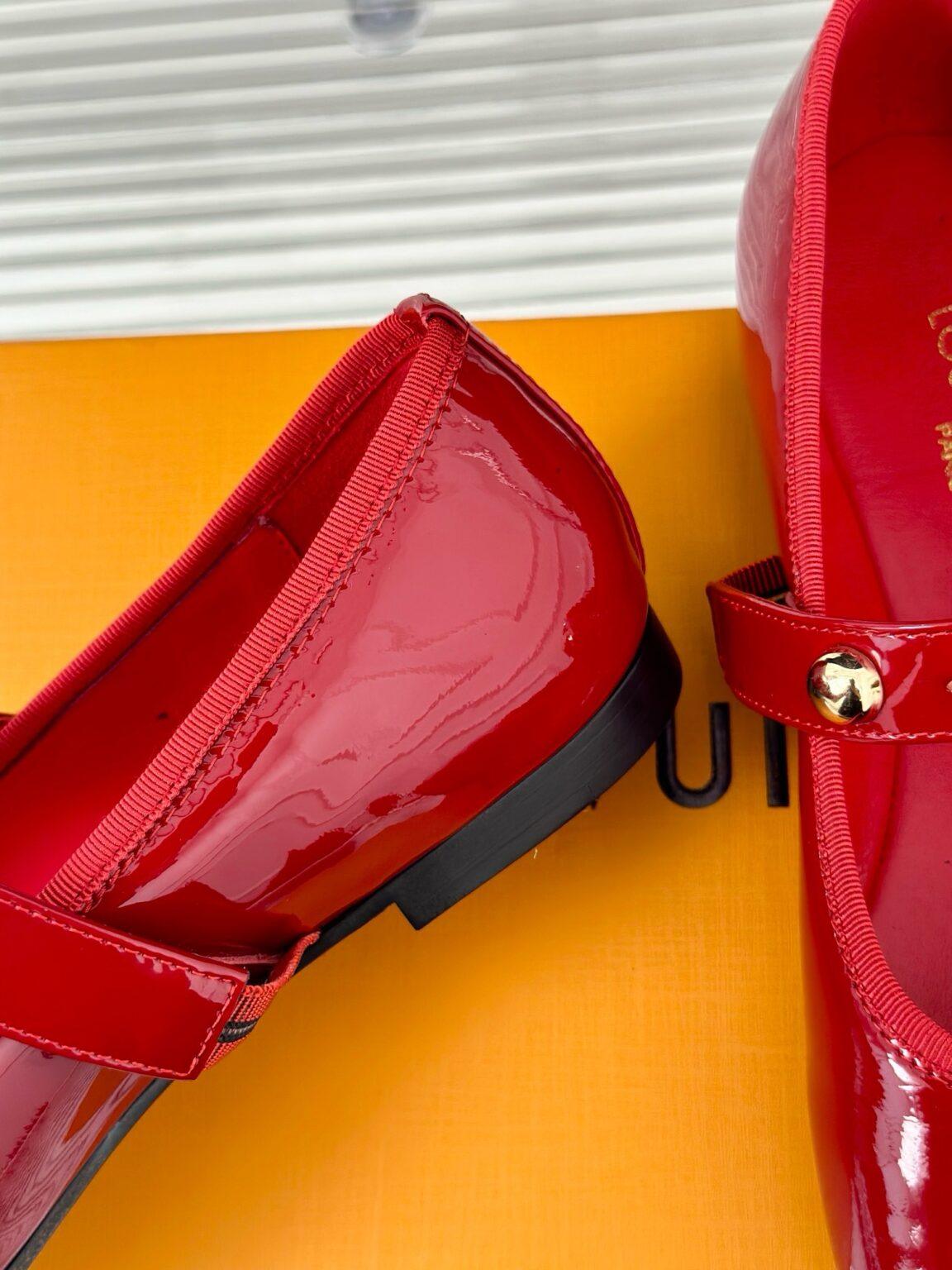 Louis Vuitton Romy Düz Balerin - Glimmer of Luxury