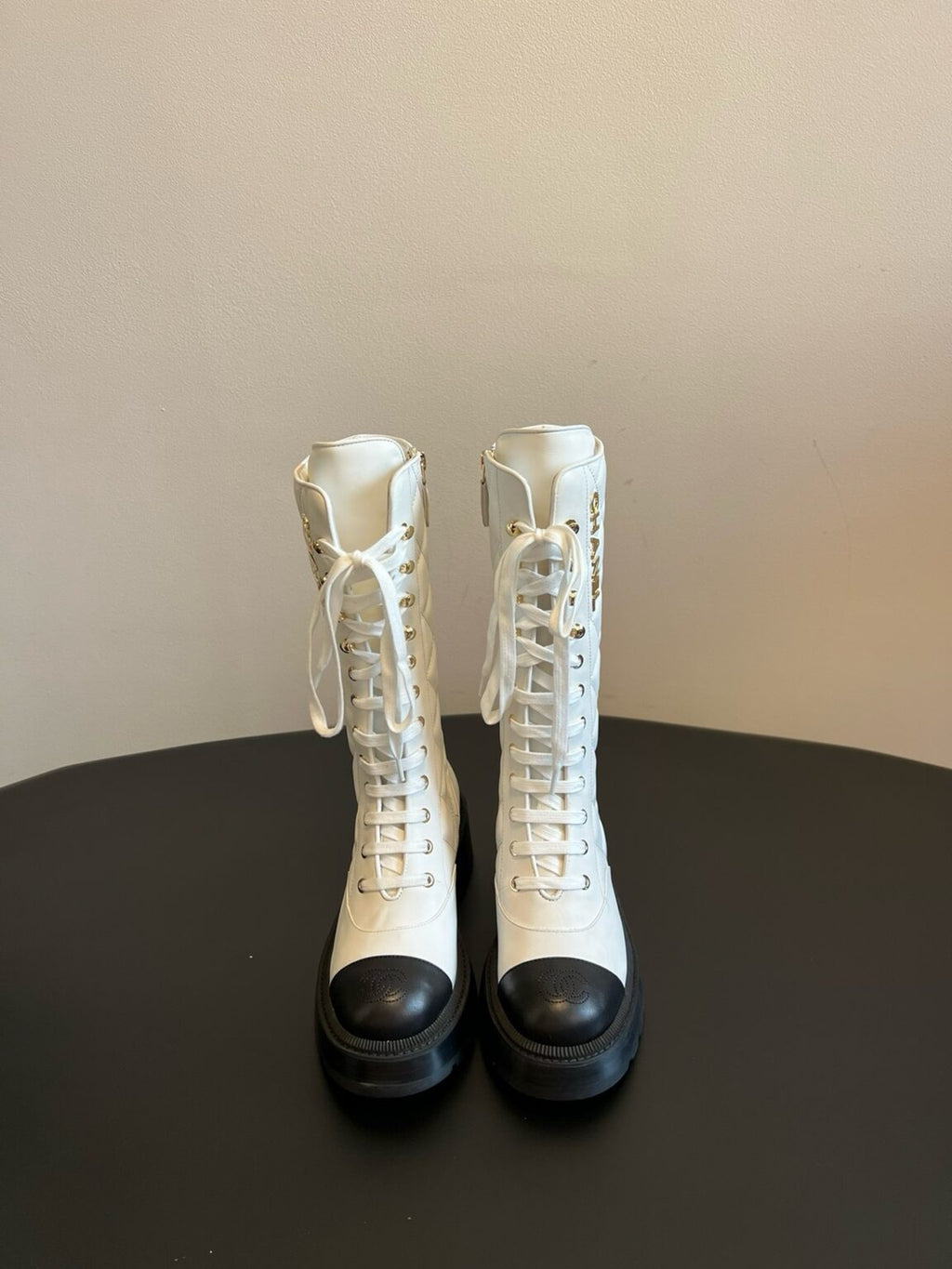Chanel S24 Uzun Botlar - Glimmer of Luxury