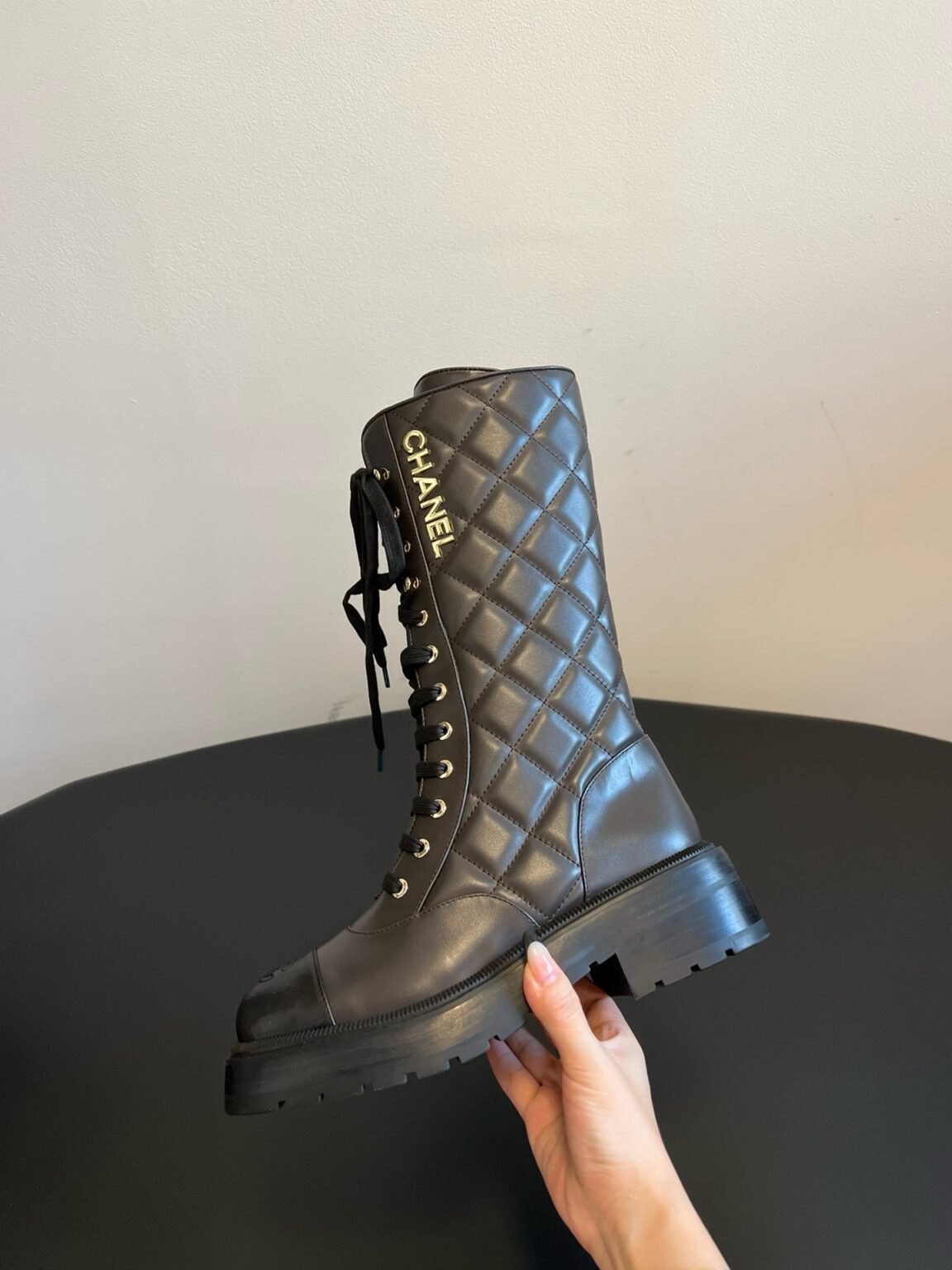 Chanel S24 Uzun Botlar - Glimmer of Luxury