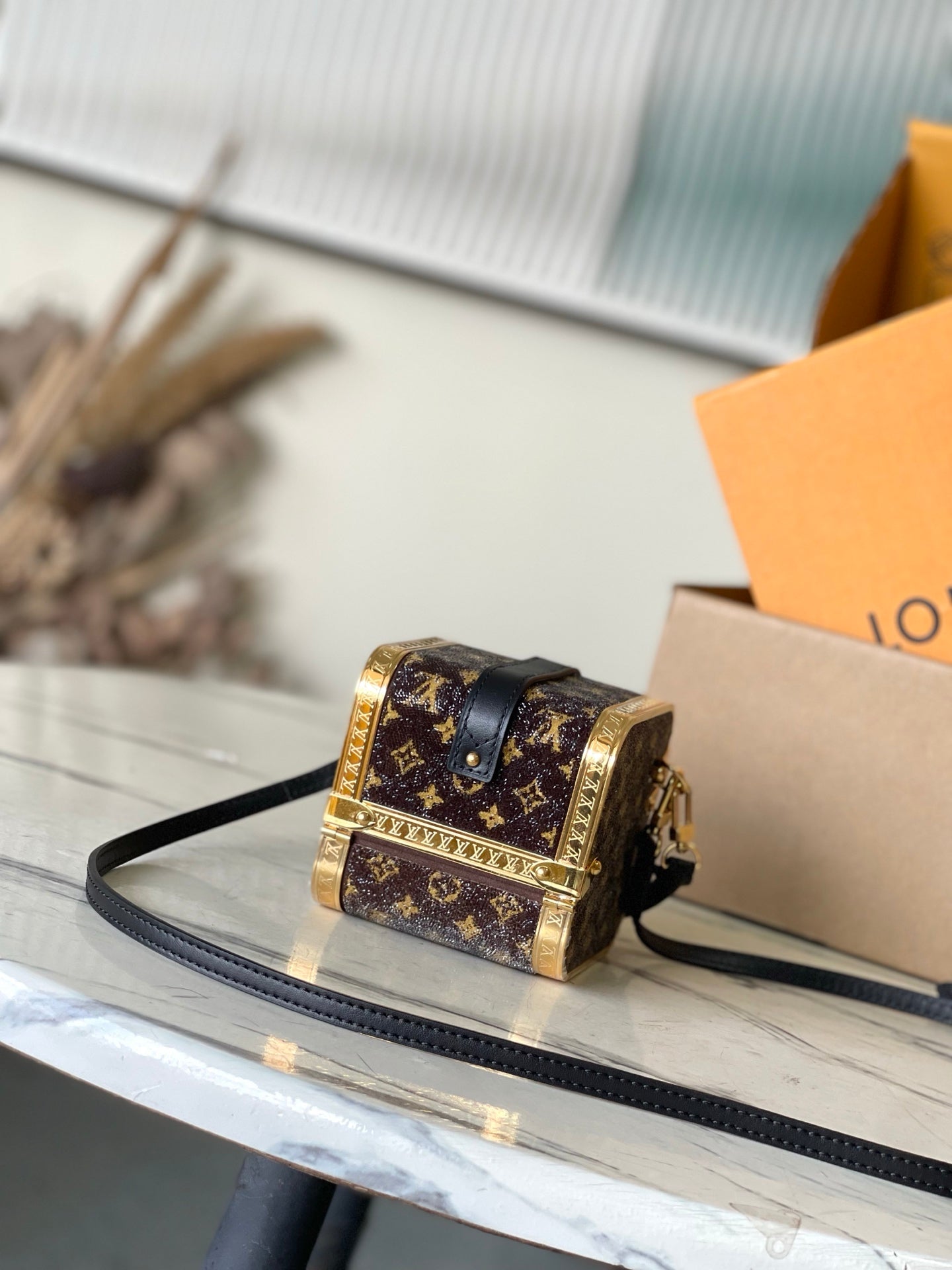 LV Treasure Box – M83089