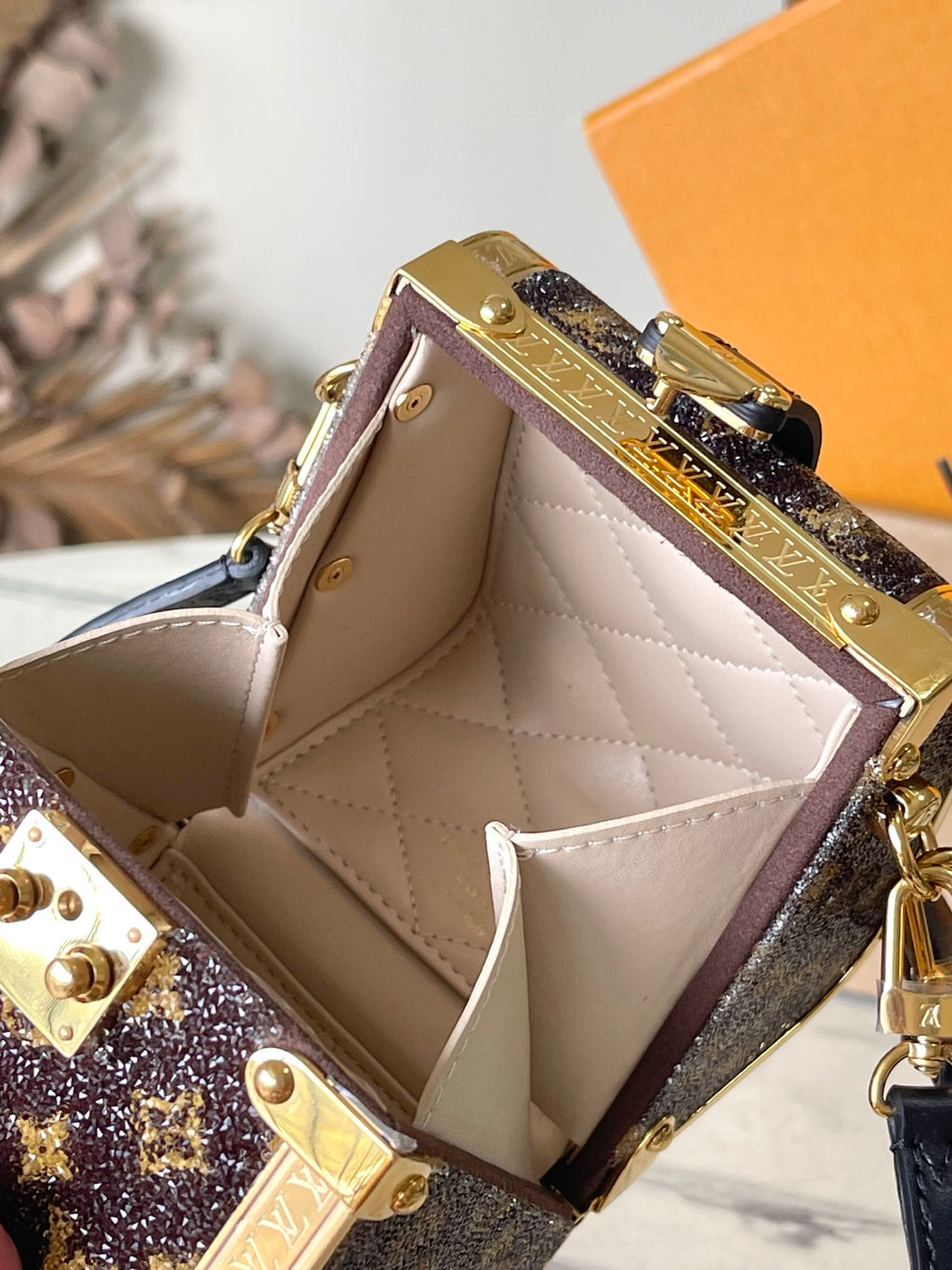 LV Treasure Box – M83089