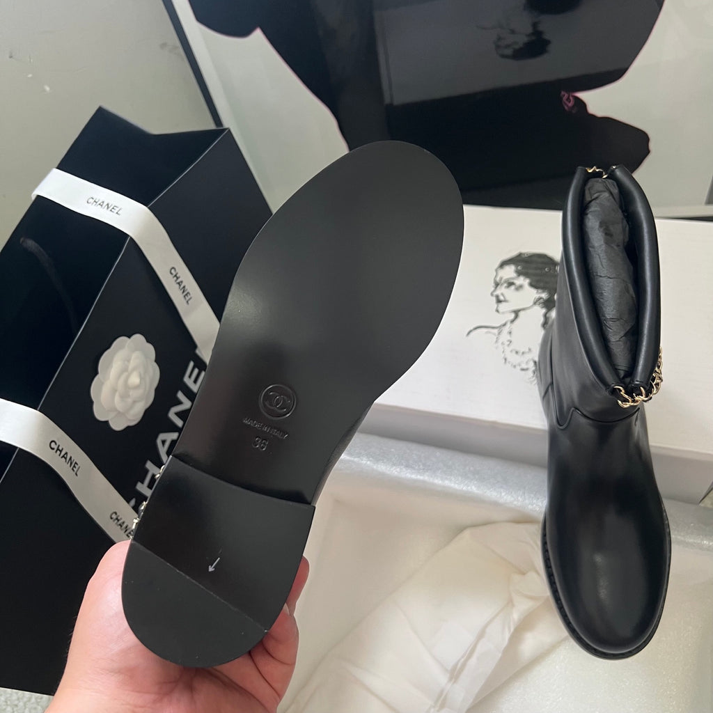 Chanel – Fall/Winter 2026 Ankle Boots with Back Zipper