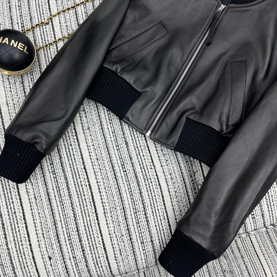 Loewe İplik Yaka Kuzu Derisi Ceket - Glimmer of Luxury