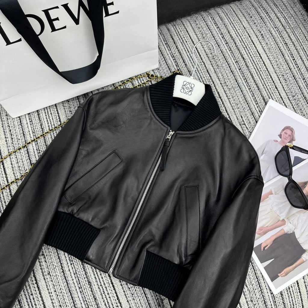 Loewe İplik Yaka Kuzu Derisi Ceket - Glimmer of Luxury