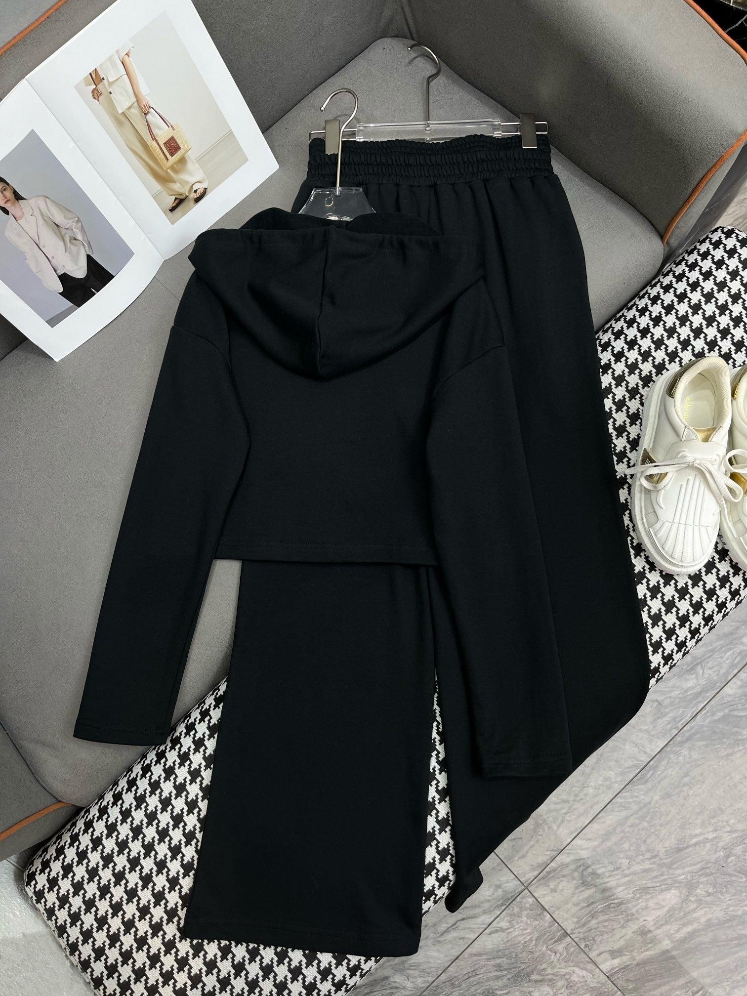 Loewe 24/SS Yeni Sonbahar ve Kış Kapüşonlu Ceket ve Geniş Paça Pantalonlu Takım - Glimmer of Luxury