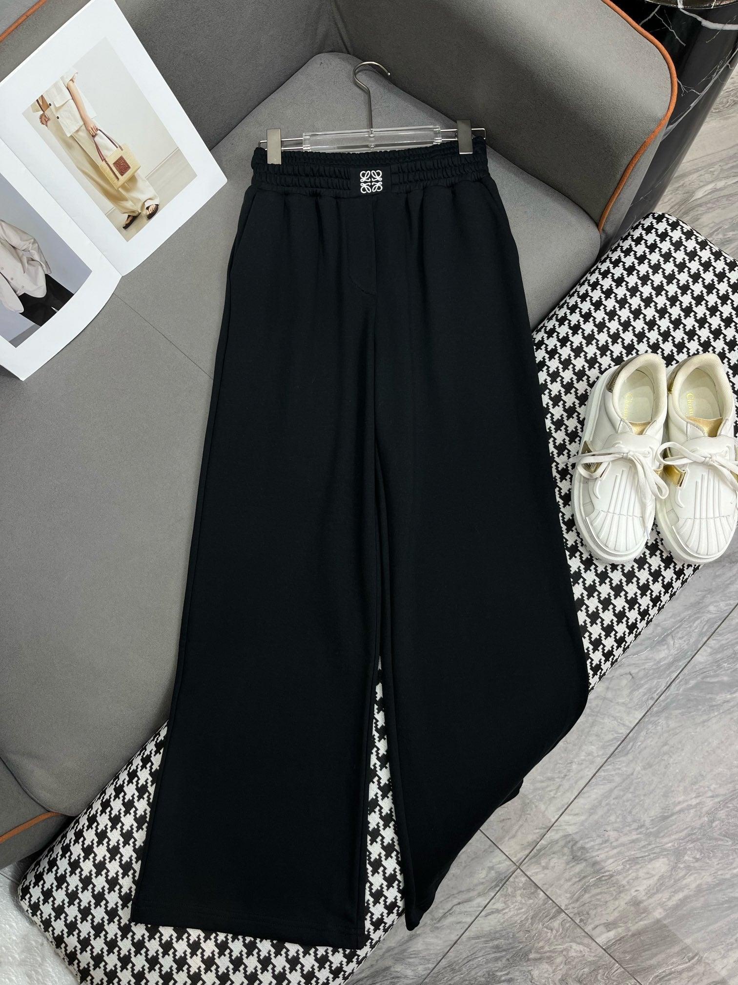 Loewe 24/SS Yeni Sonbahar ve Kış Kapüşonlu Ceket ve Geniş Paça Pantalonlu Takım - Glimmer of Luxury