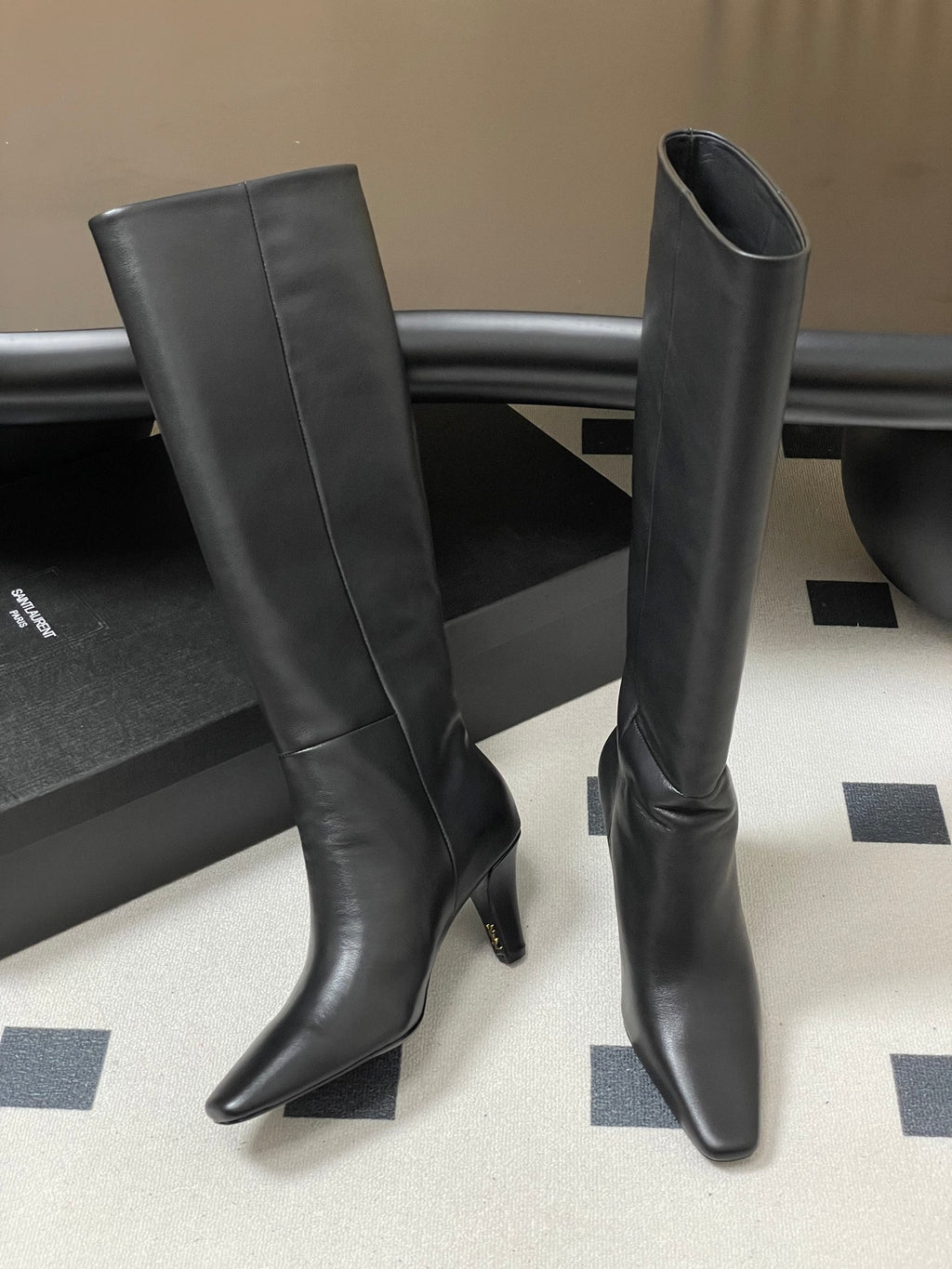 Saint Laurent FW26 Long Boots – Pointed Toe, High Heel (8 cm)