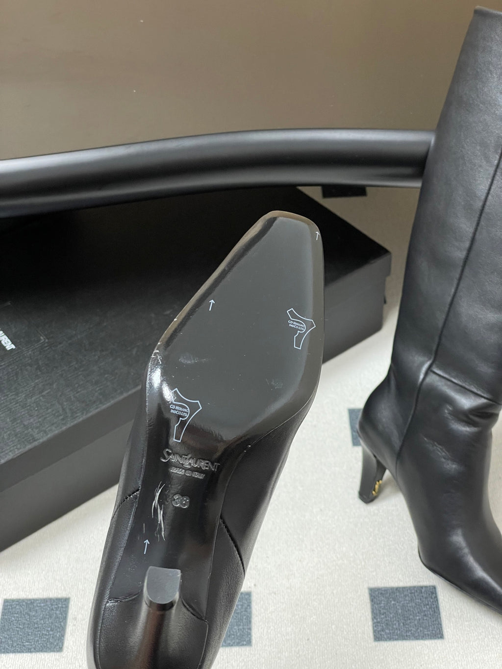 Saint Laurent FW26 Long Boots – Pointed Toe, High Heel (8 cm)