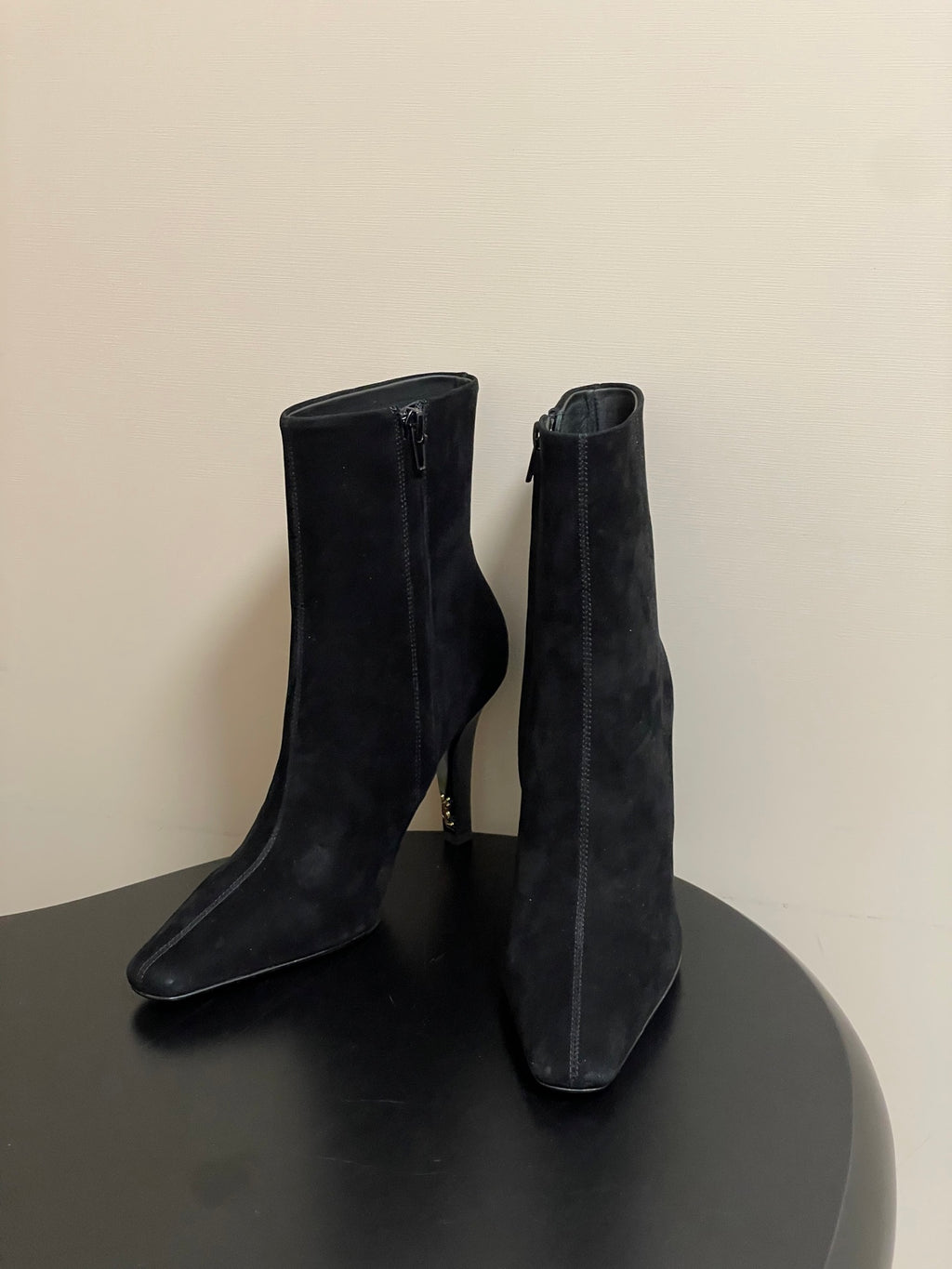 Saint Laurent FW26 Pointed Toe High Heel Suede Boots
