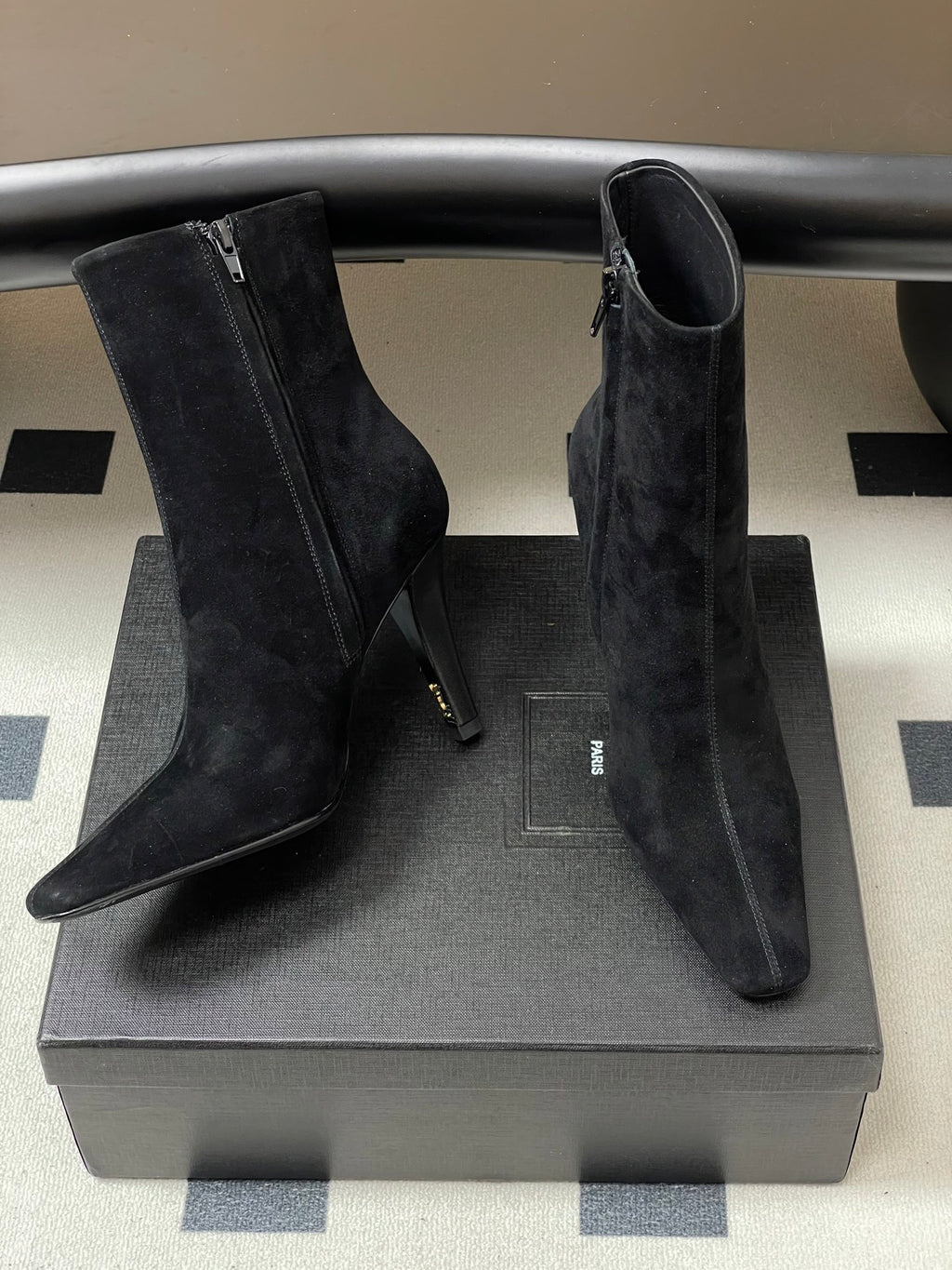 Saint Laurent FW26 Pointed Toe High Heel Suede Boots