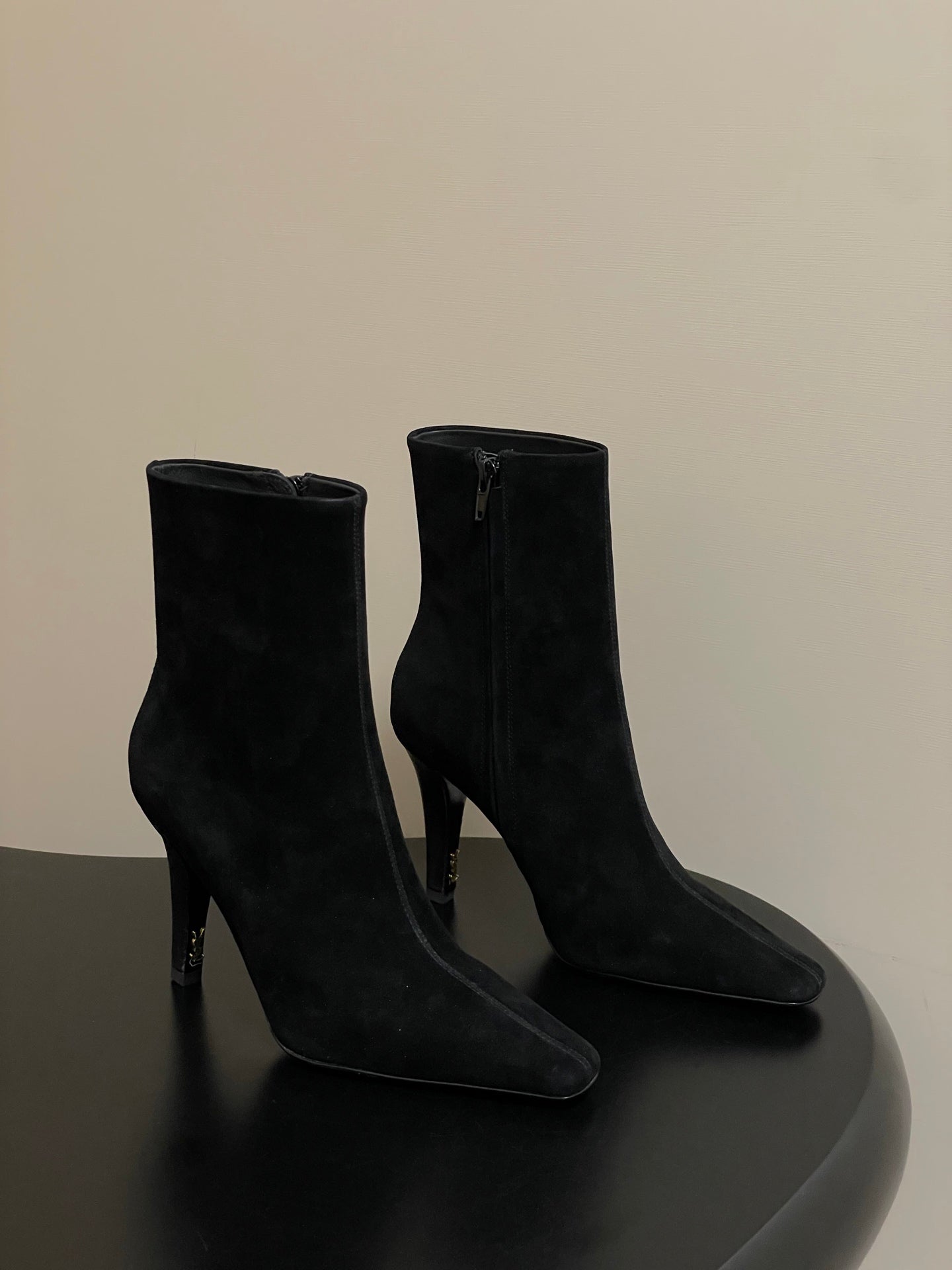 Saint Laurent FW26 Pointed Toe High Heel Suede Boots