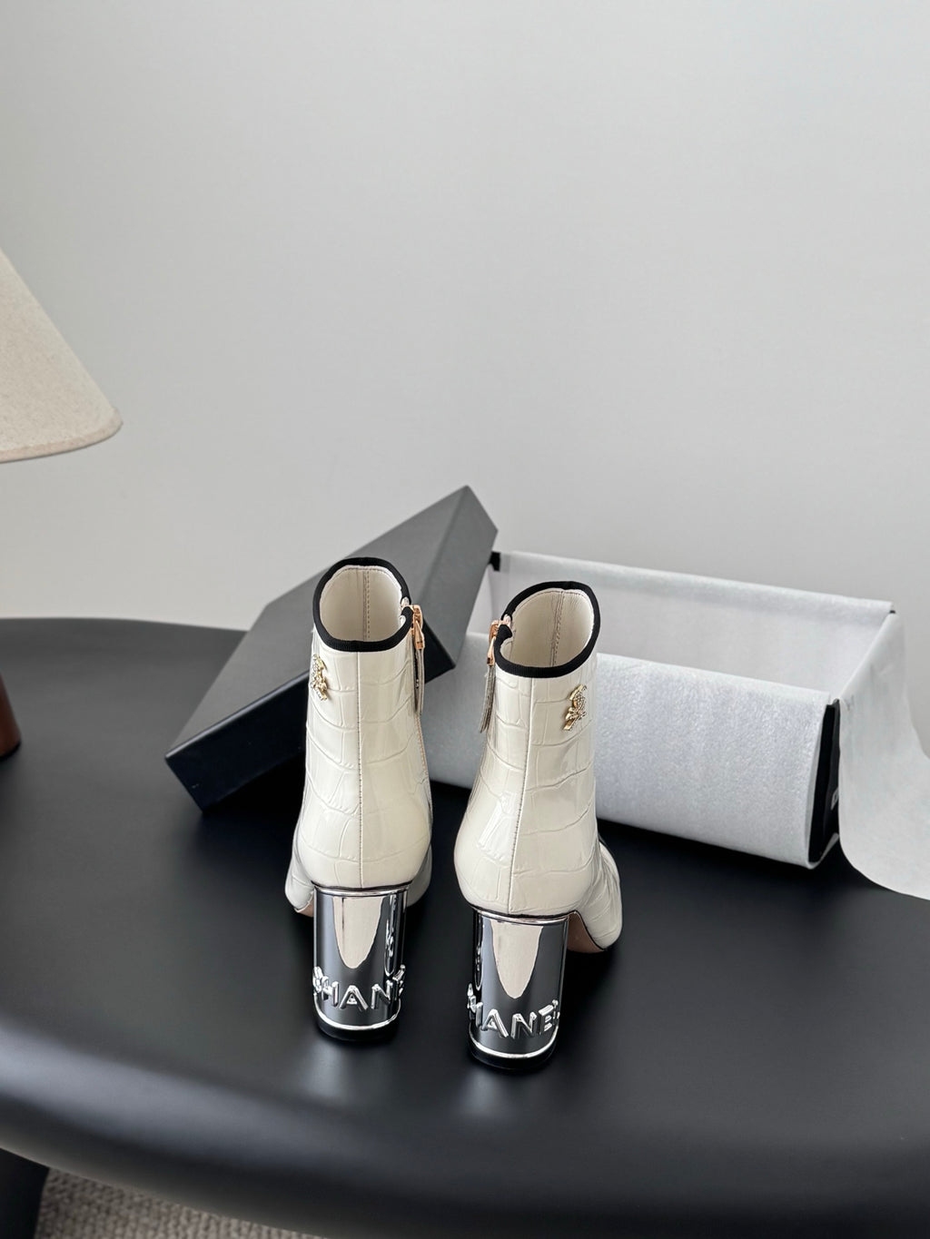 Chanel 26A Métiers d'Art Ankle Boots – New Season