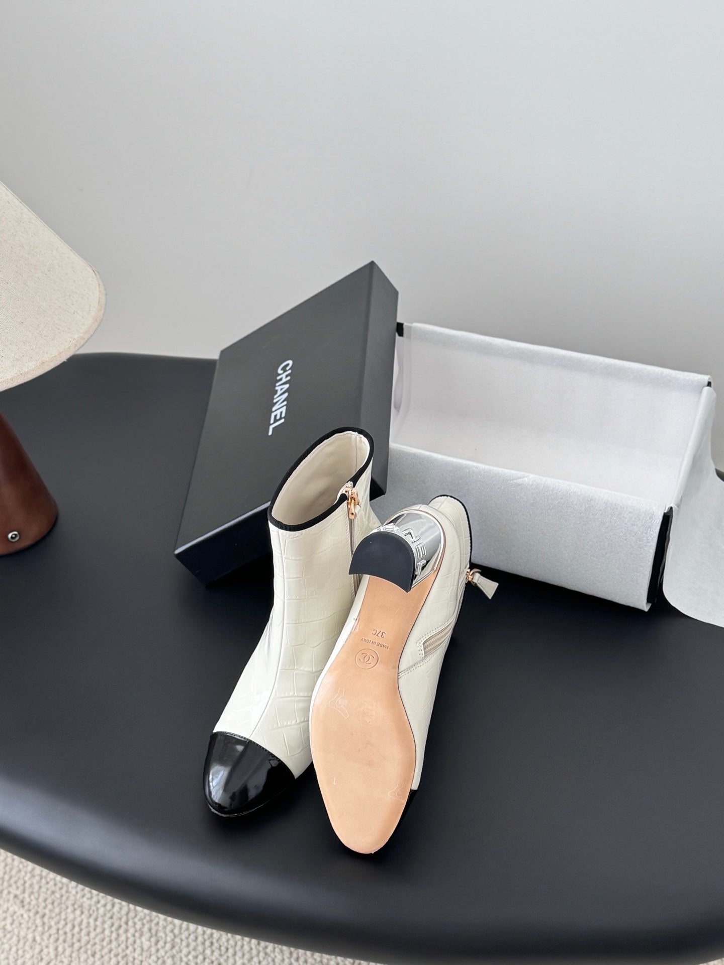 Chanel 26A Métiers d'Art Ankle Boots – New Season