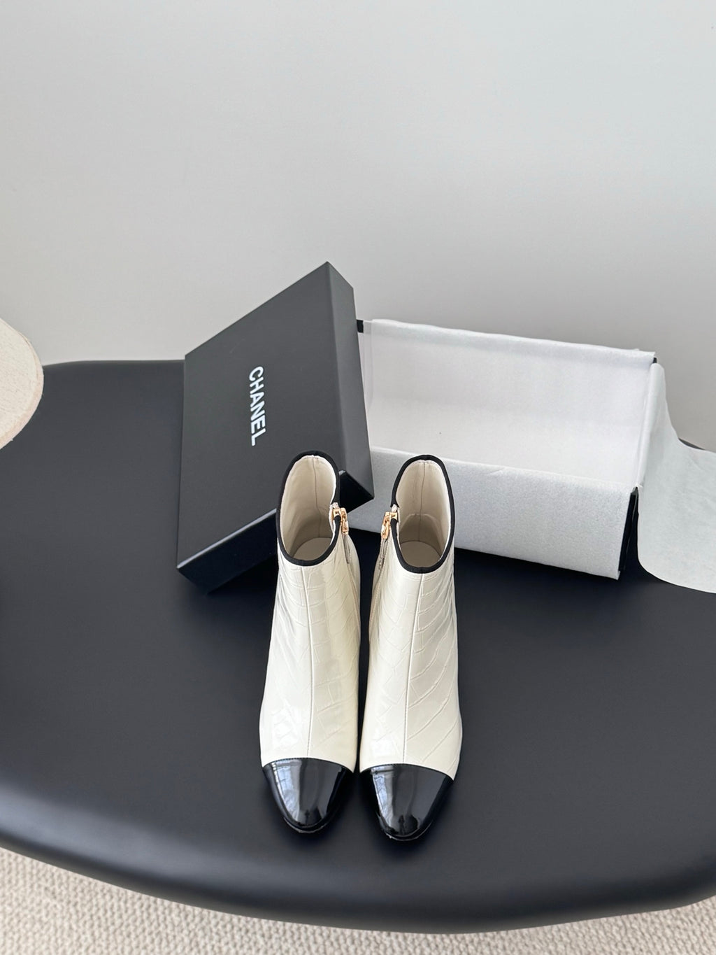 Chanel 26A Métiers d'Art Ankle Boots – New Season