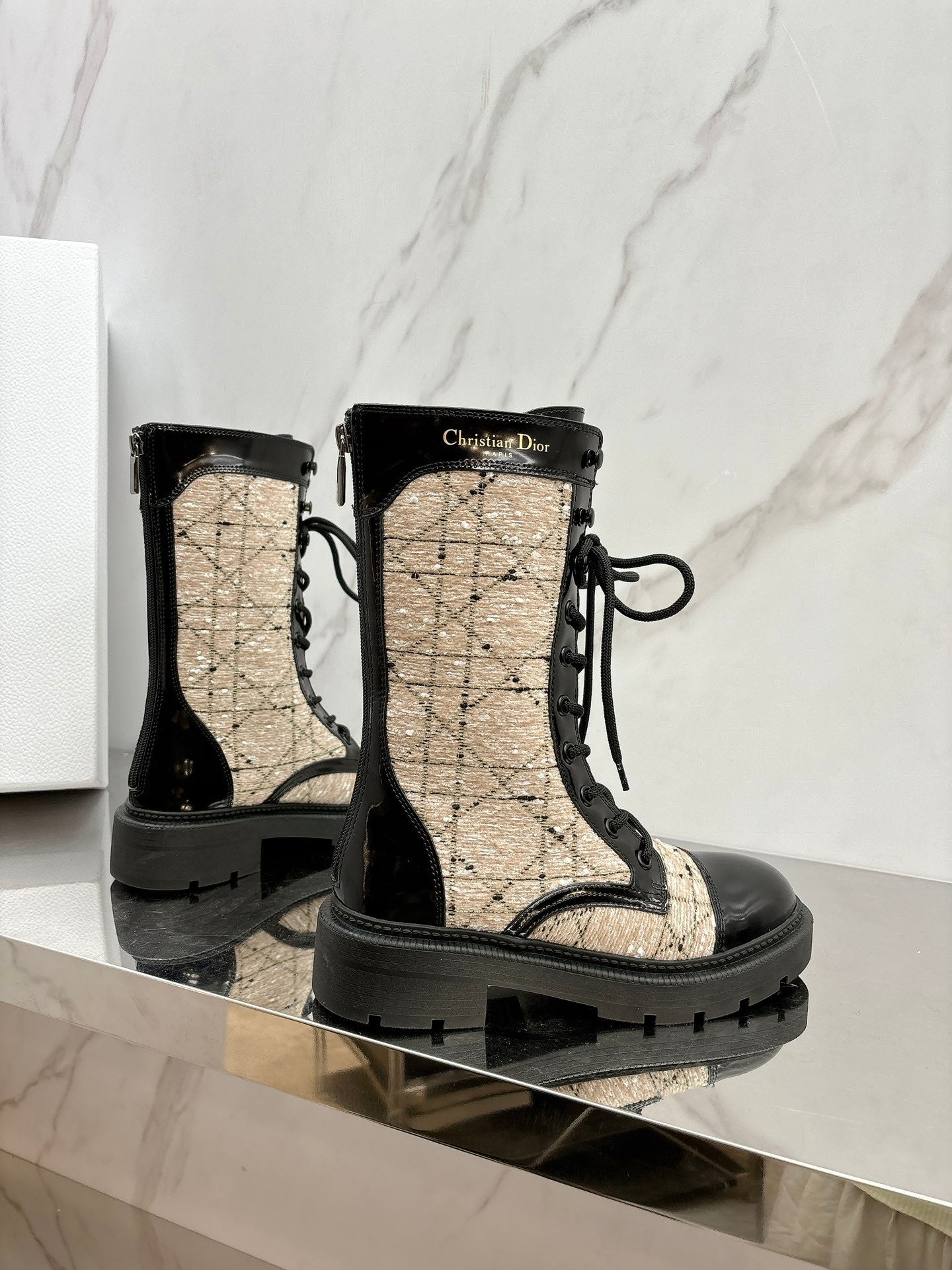 Dior 2025 Sonbahar/Kış Koleksiyonu – Martin Bot