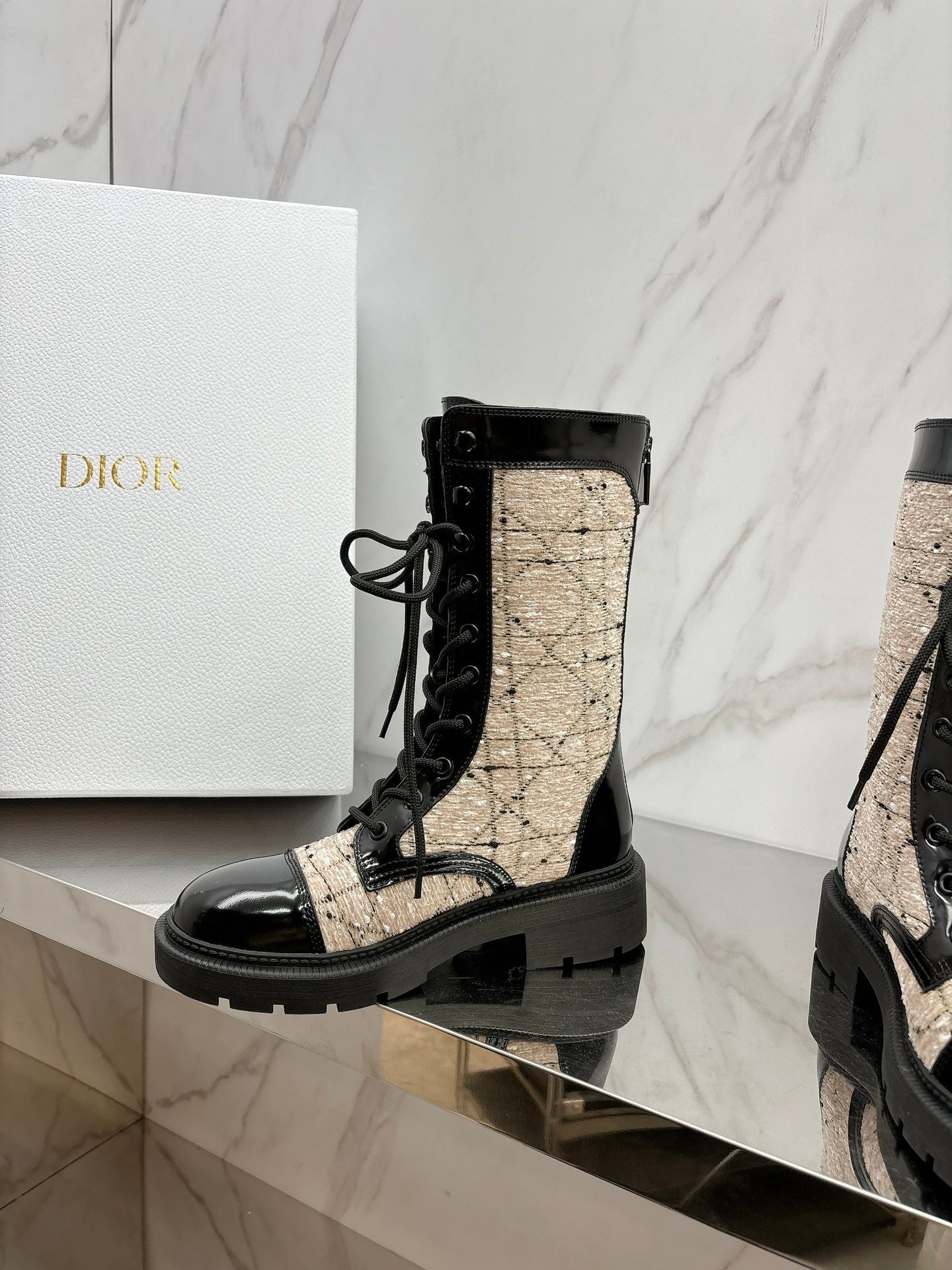 Dior 2025 Fall/Winter Collection – Martin Boots