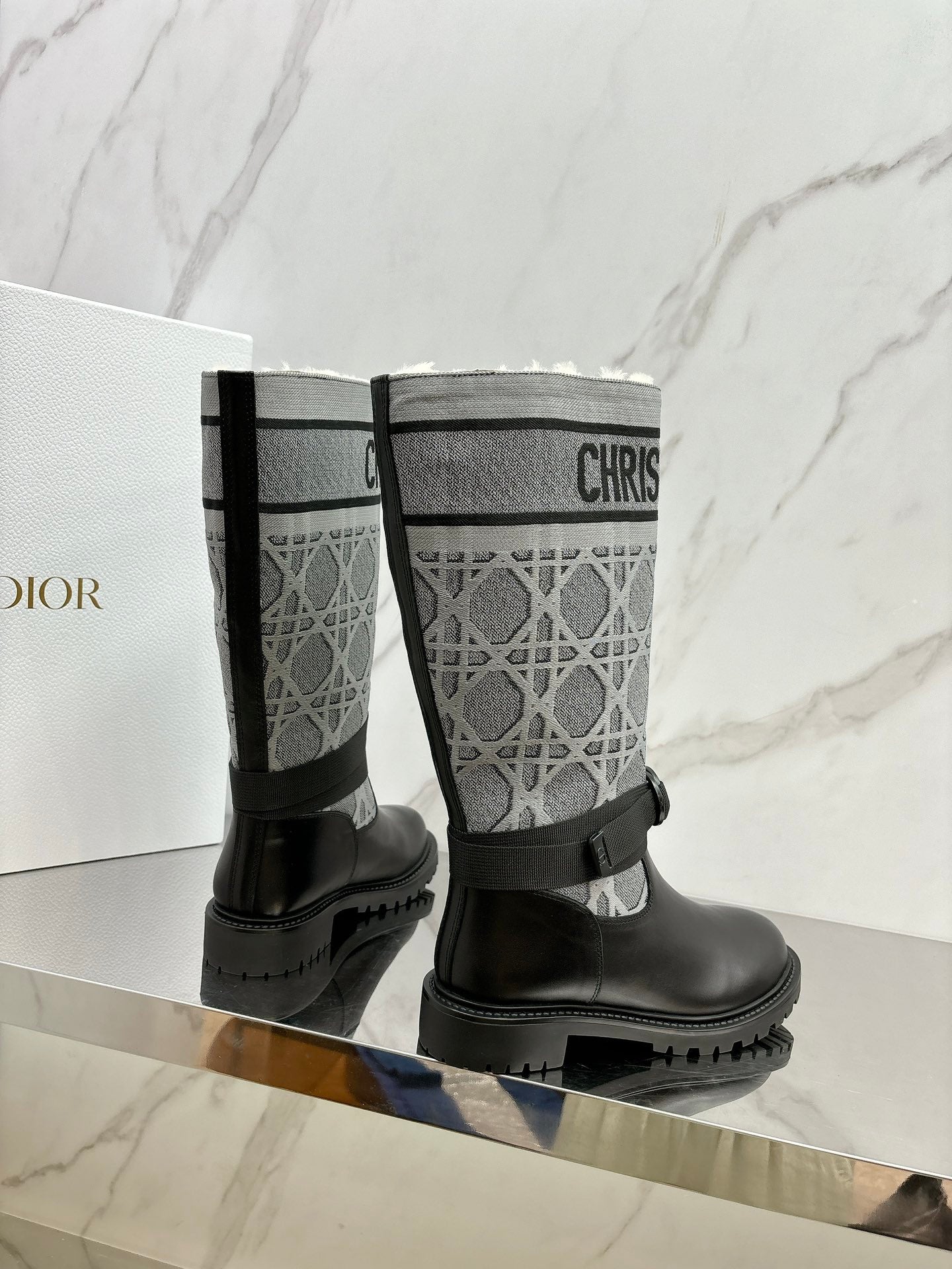 Dior 2025 Sonbahar/Kış Koleksiyonu – Martin Bot