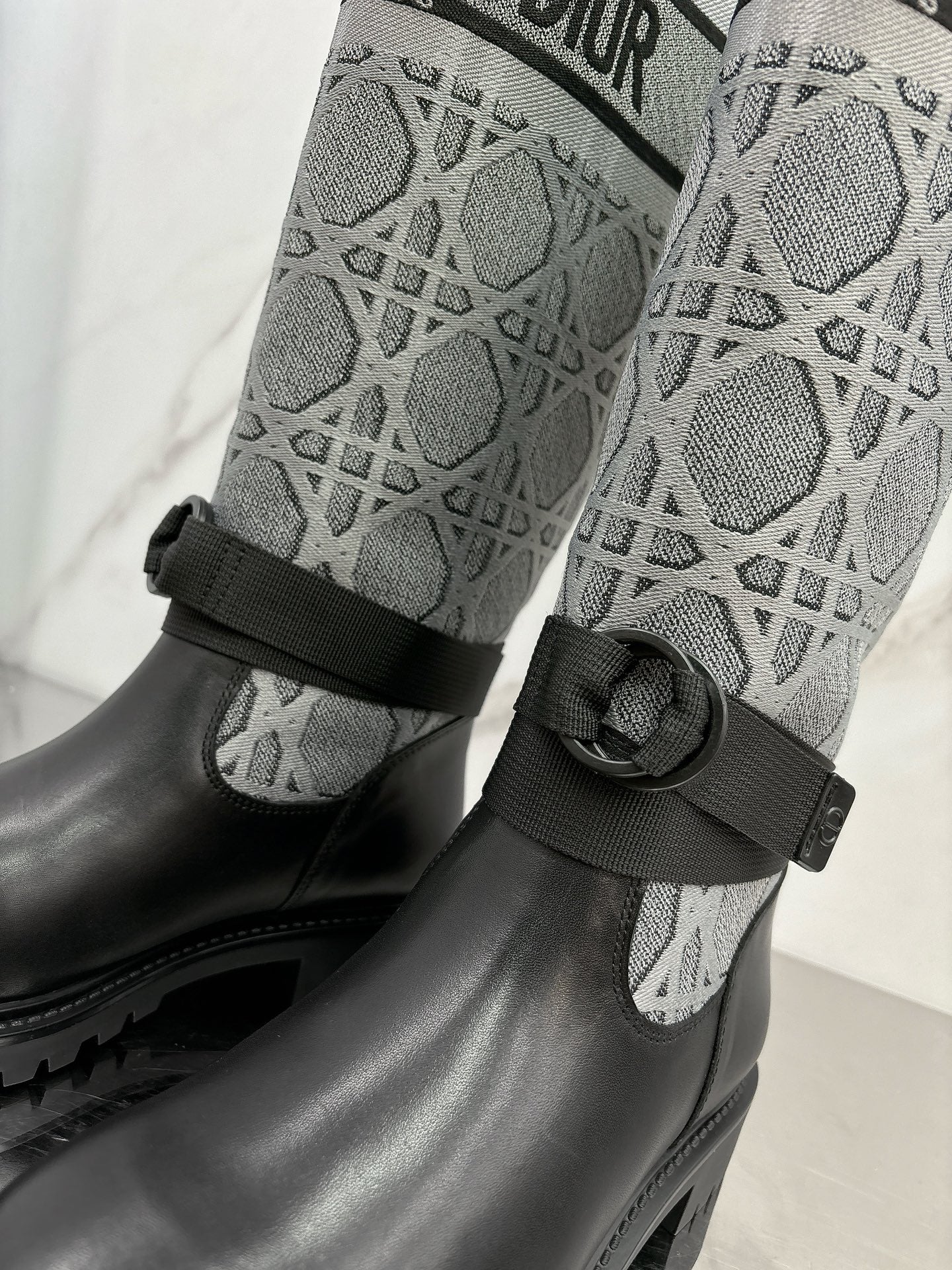 Dior 2025 Fall/Winter Collection – Martin Boots