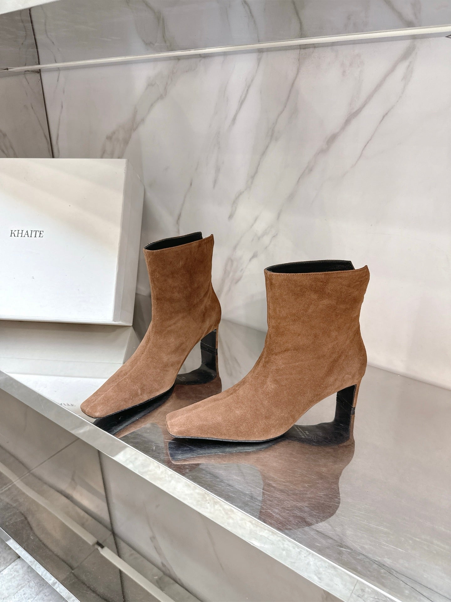 Khaite 2025 İnce Topuklu Süet Bot