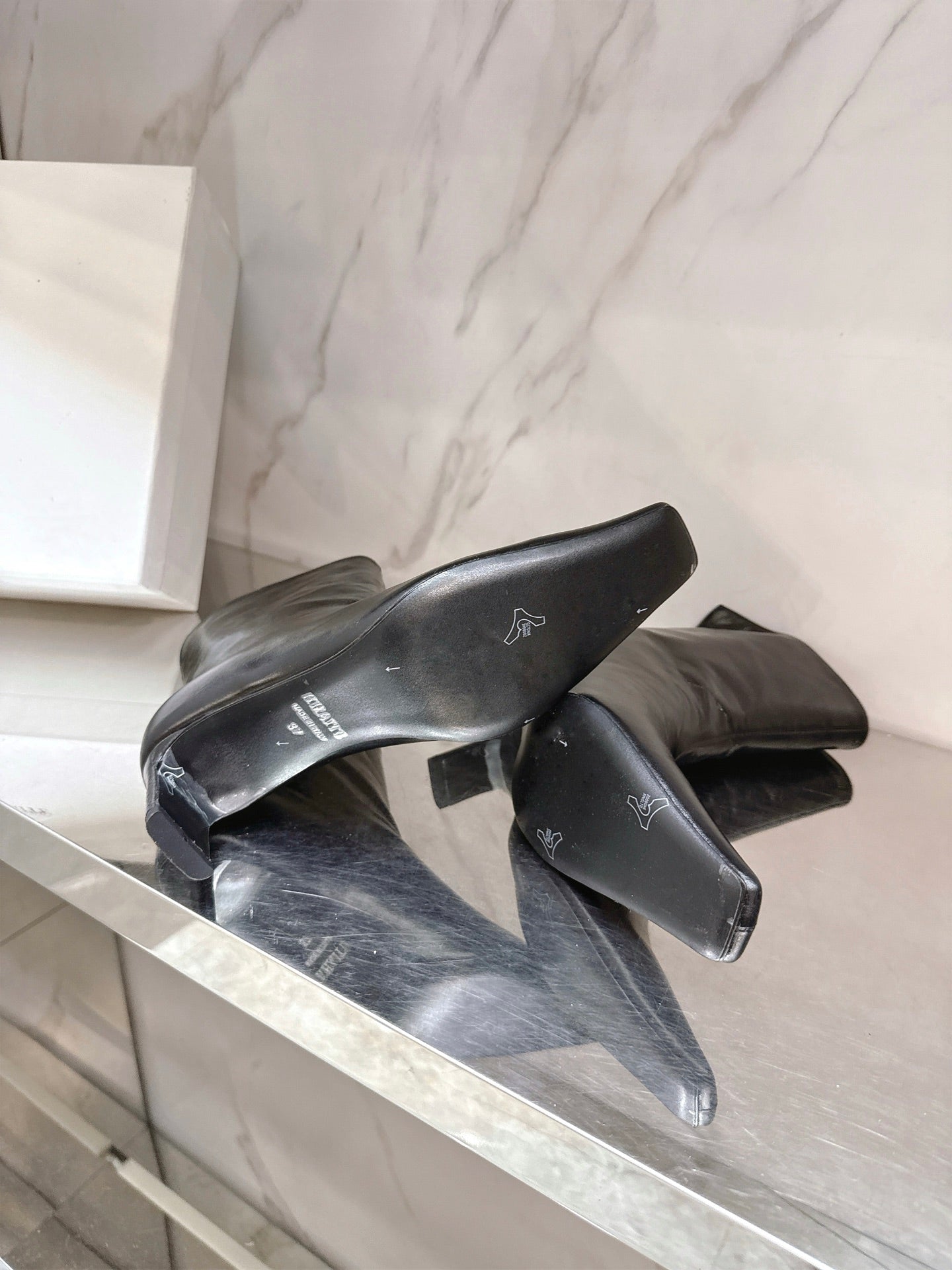 Khaite 2025 Thin Heeled Leather Boots