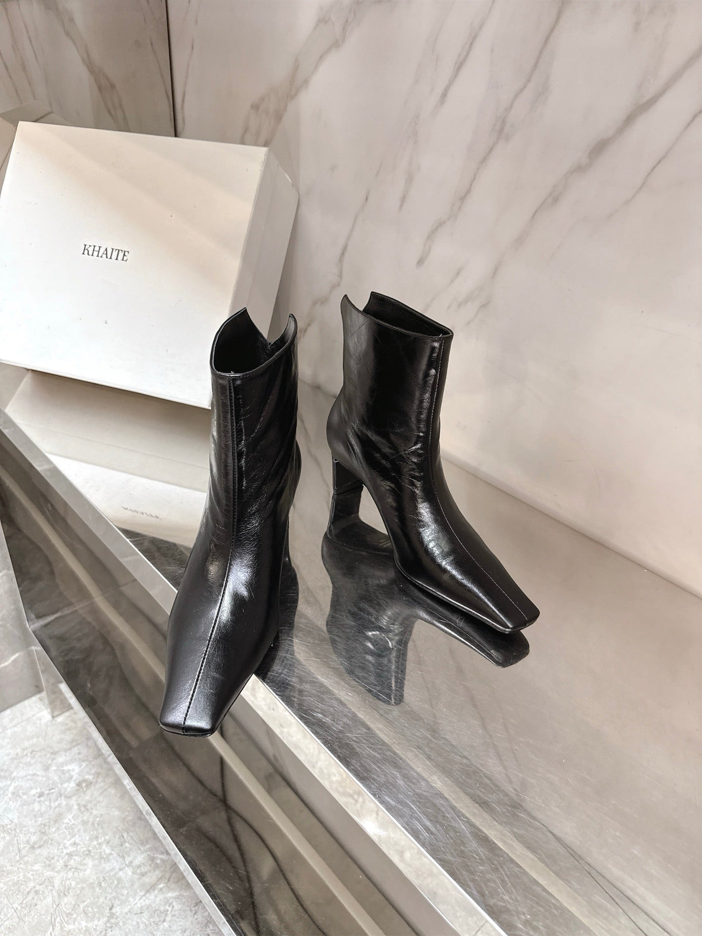 Khaite 2025 İnce Topuklu Deri Botlar
