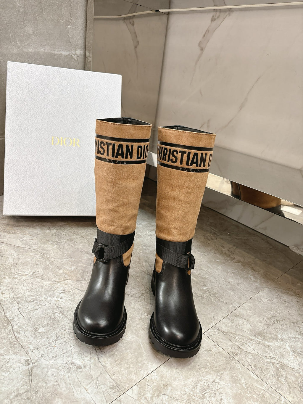 Dior 2025 Sonbahar/Kış Koleksiyonu – Martin Bot