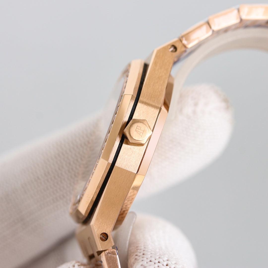 Audemars Piguet Royal Oak serisi 77351 - Glimmer of Luxury